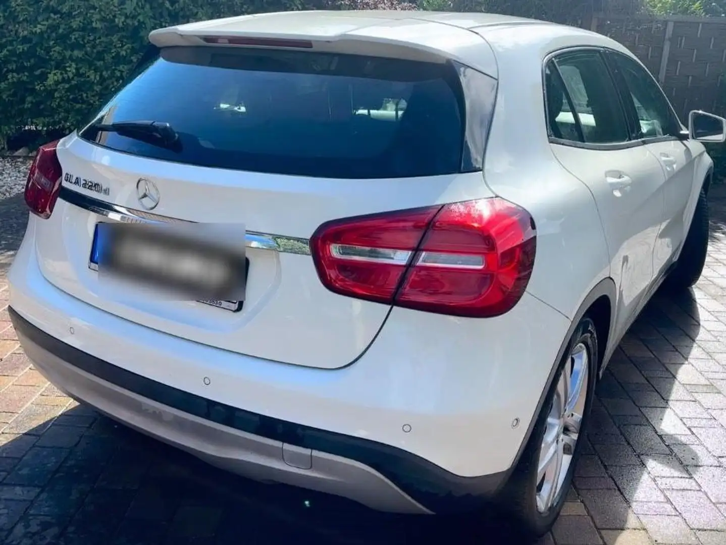 Mercedes-Benz 220 220d Offroad Biały - 2