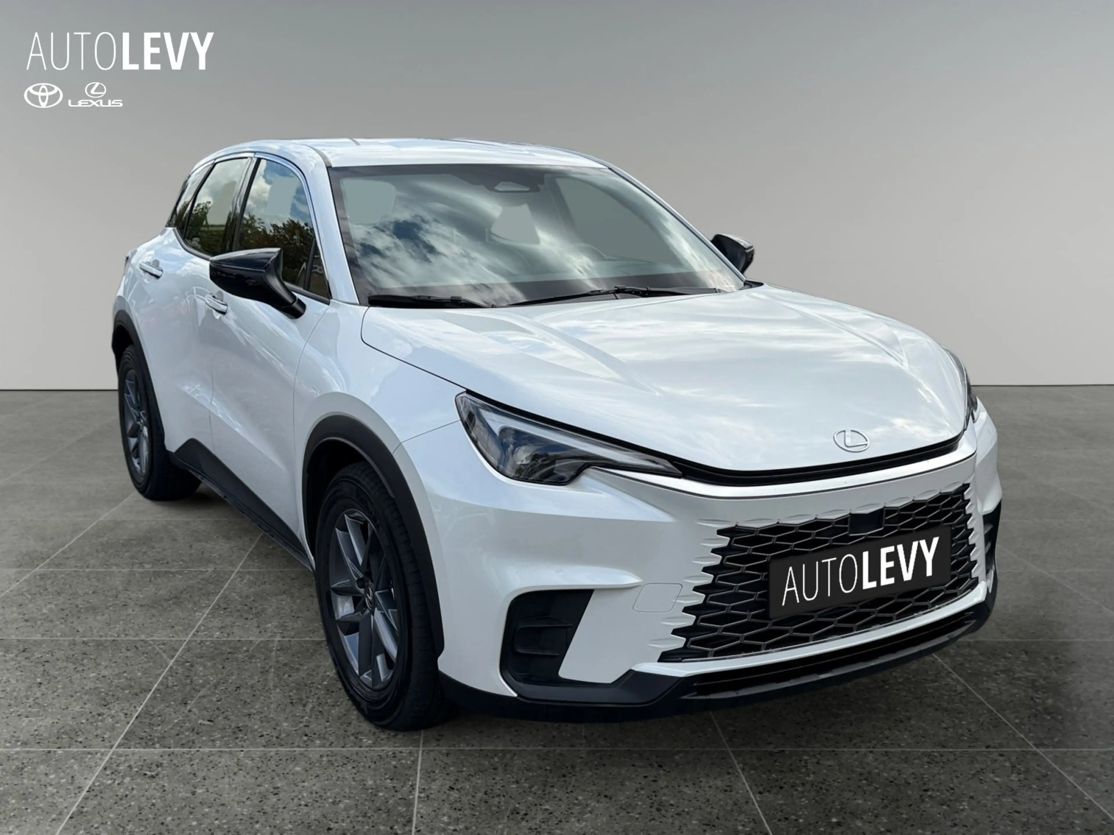 Lexus LBX 1.5 Hybrid *CARPLAY*AA*KAMERA* — photo 8