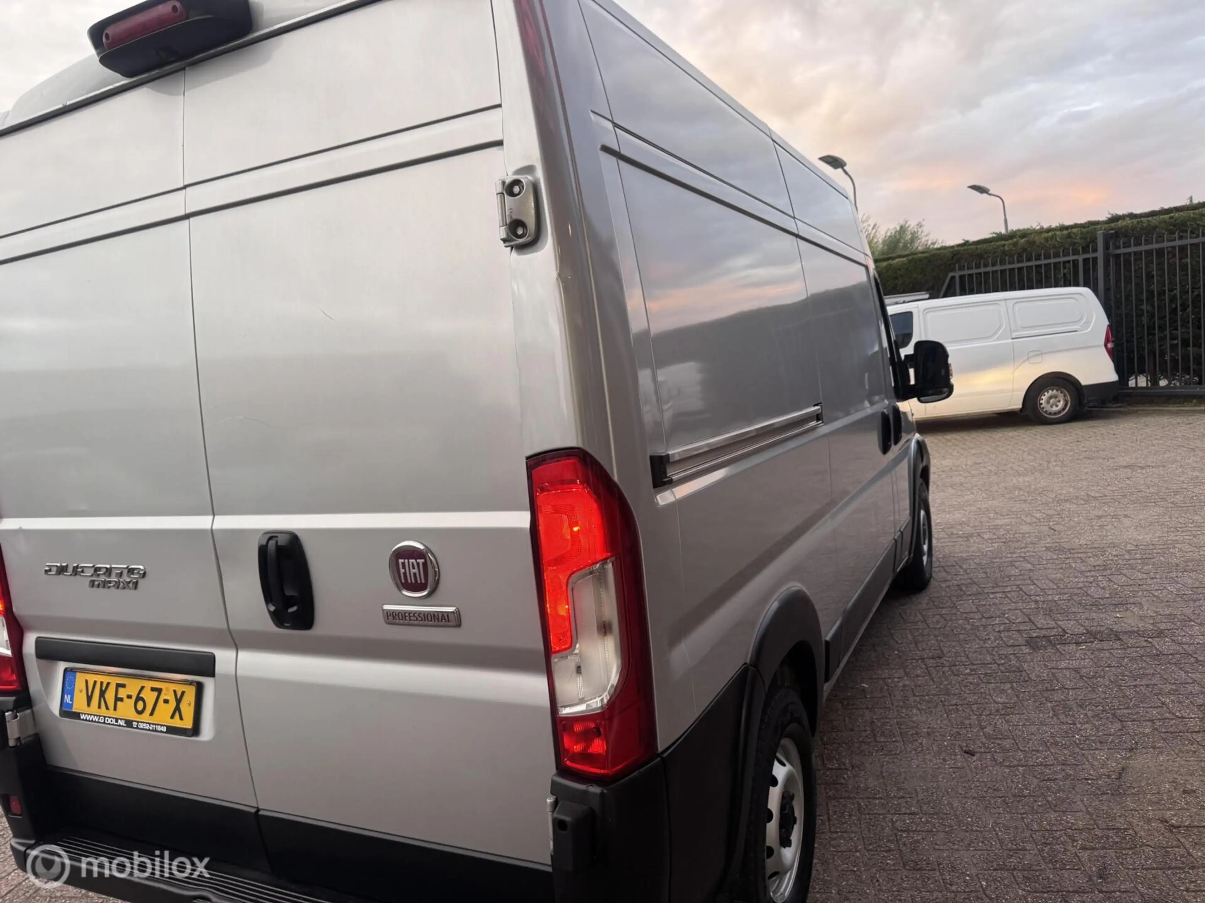 Fiat Ducato bestel 35H 2.3 MultiJet L2H2 Heavy Duty Automaat — photo 4
