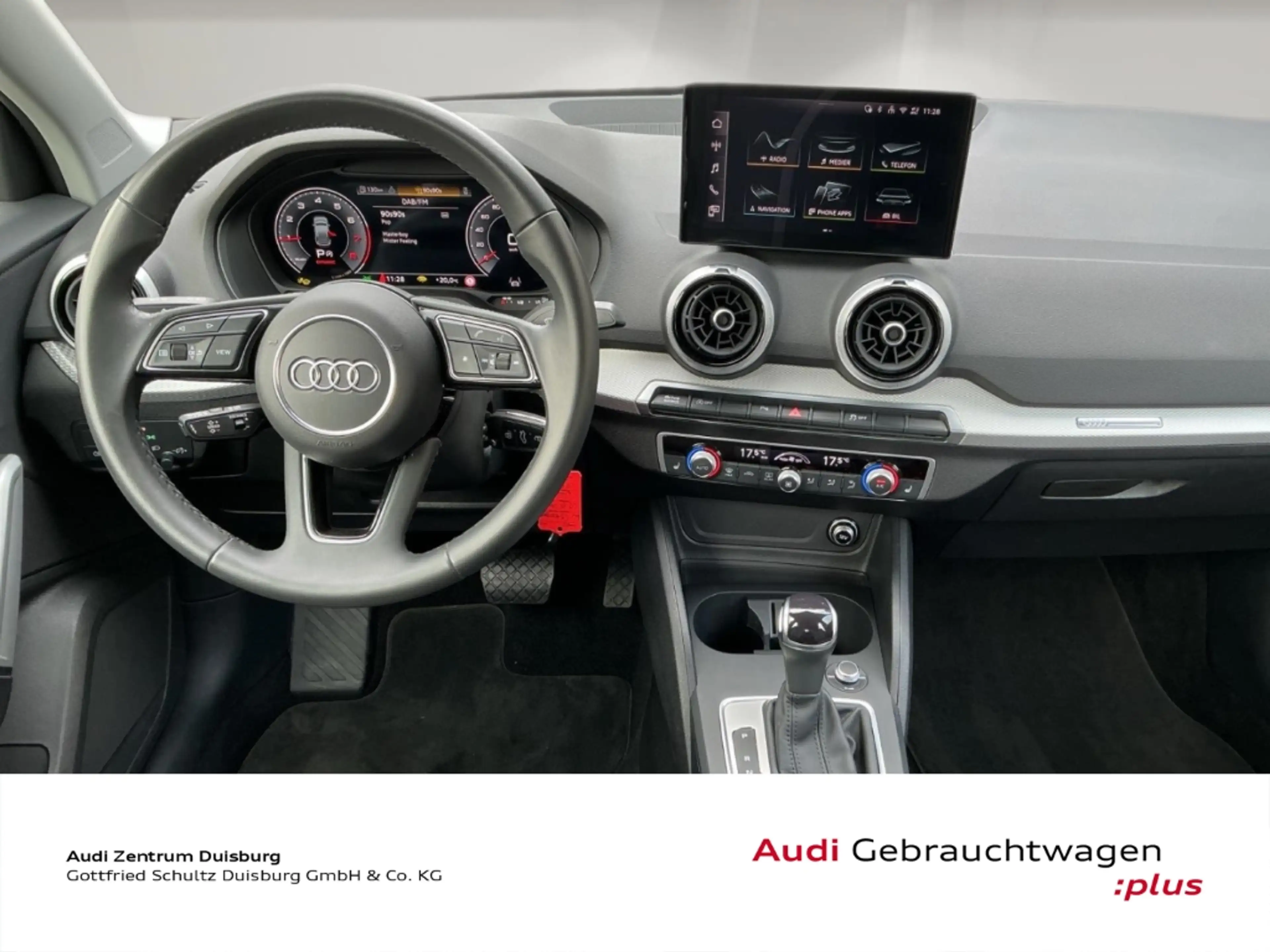 Audi Q2 35 TFSI S line — photo 7
