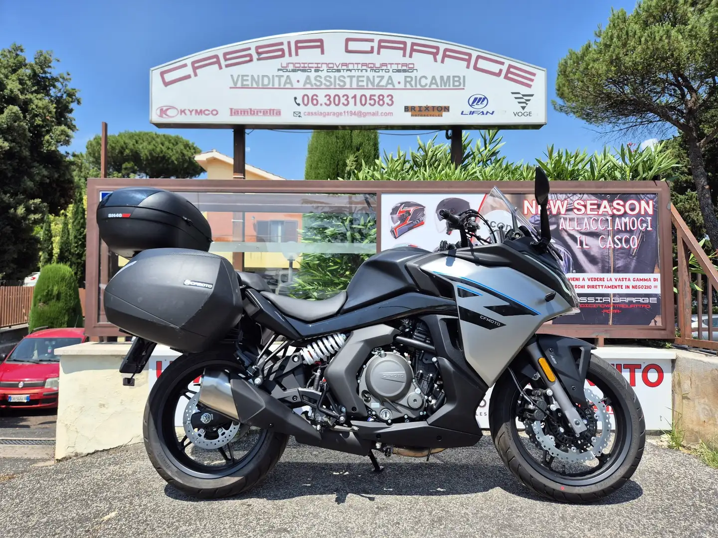 CFMOTO 650GT Gris - 1