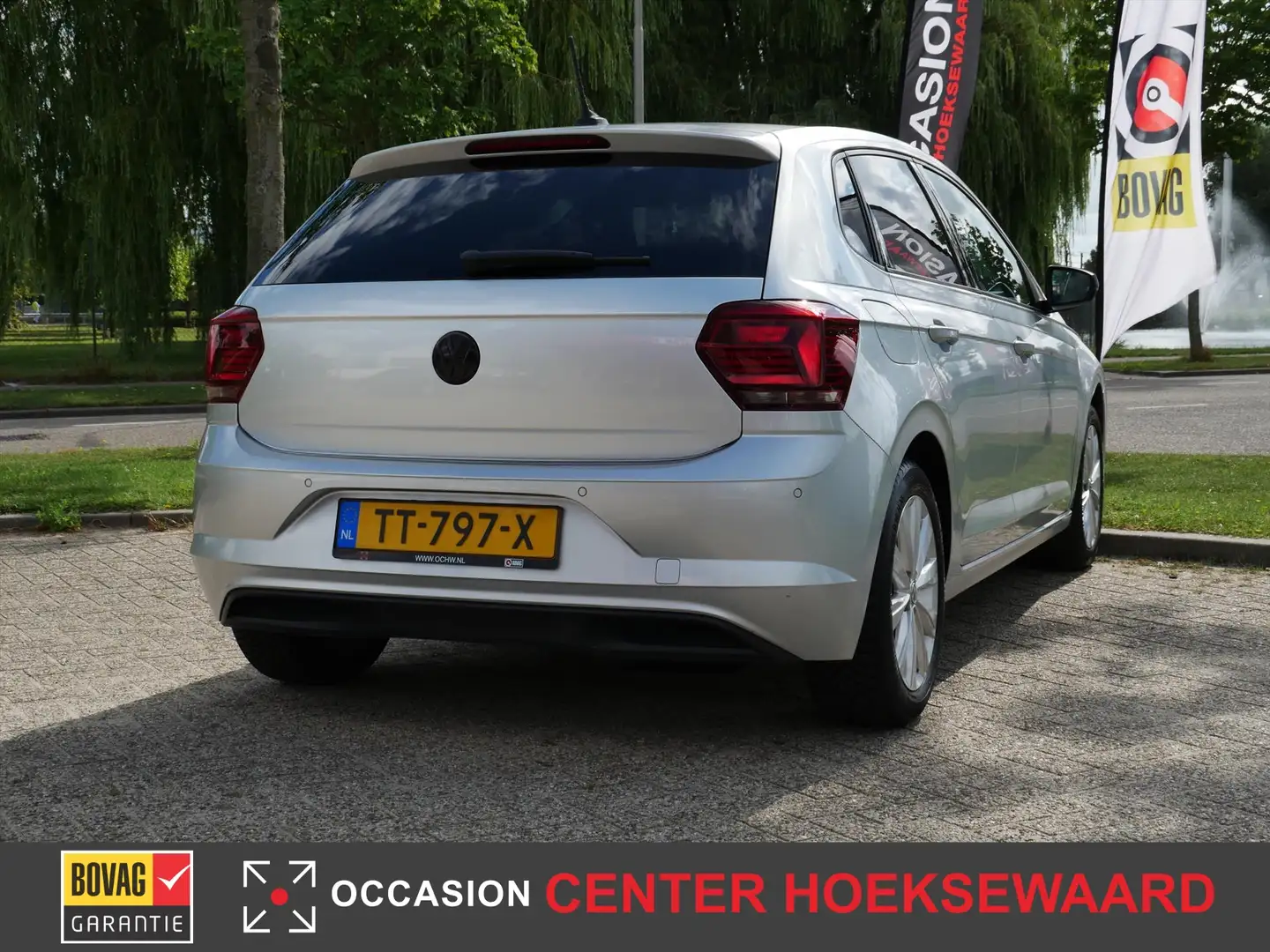 Volkswagen Polo 1.0 TSI 95pk Highline | Carplay | PDC | Privacy | Gris - 2