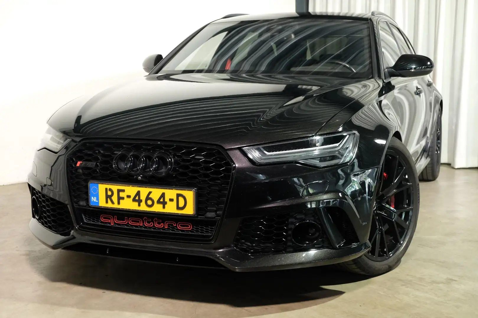 Audi RS6 A6 Avant 4.0 TFSI quattro performance Pro Line Plu Černá - 2