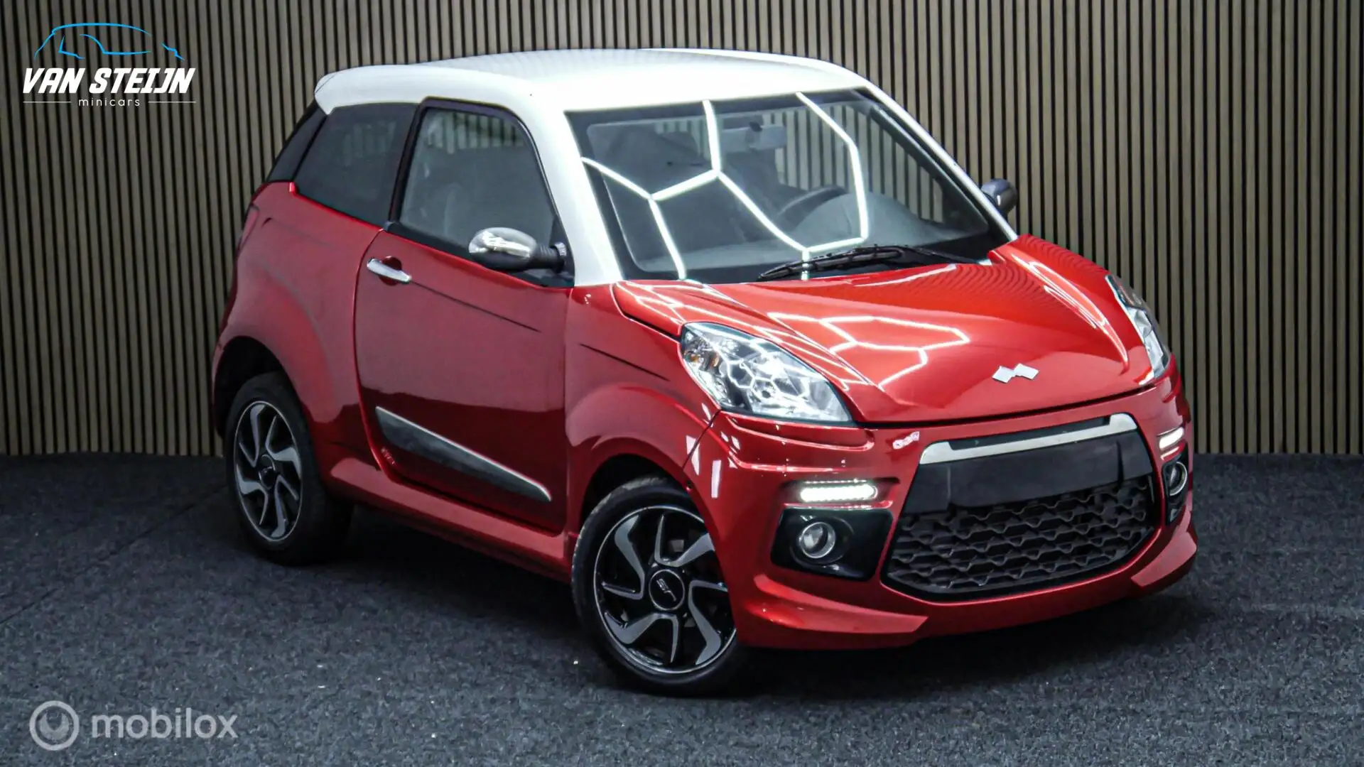 Ligier JS 50 Brommobiel L Elegance Sport | 16dkm Rouge - 2