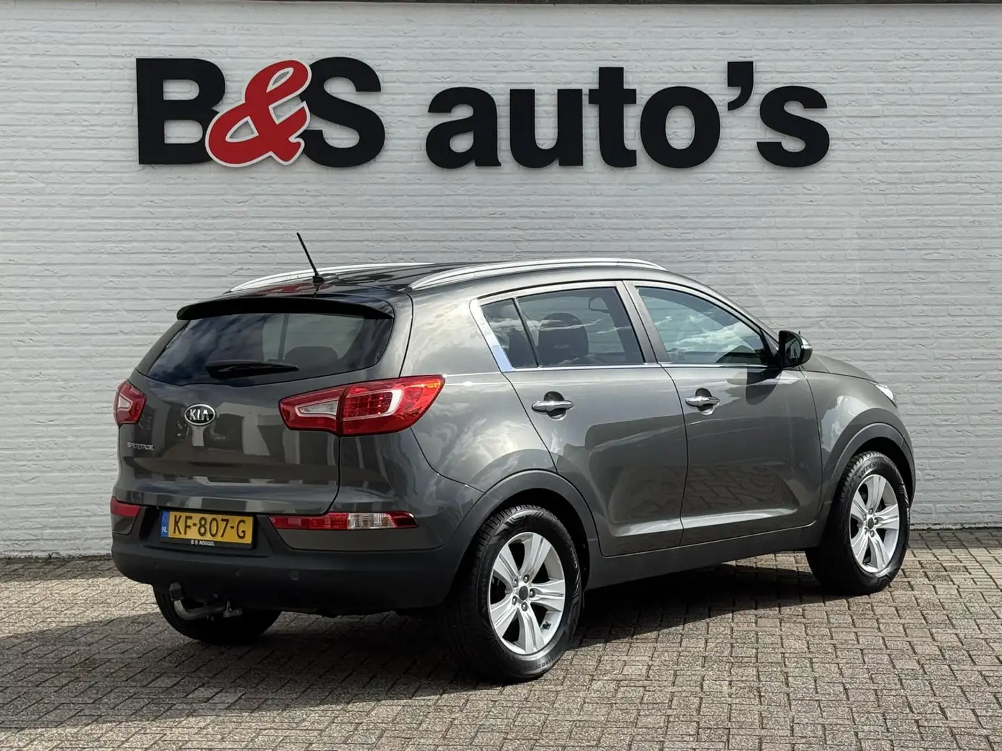 Kia Sportage 1.6 X-clusive leder navi camera parksensoren achte Grigio - 2