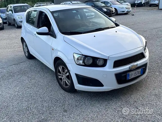 Chevrolet Aveo Aveo 2011 1.3d LT 75cv 5p