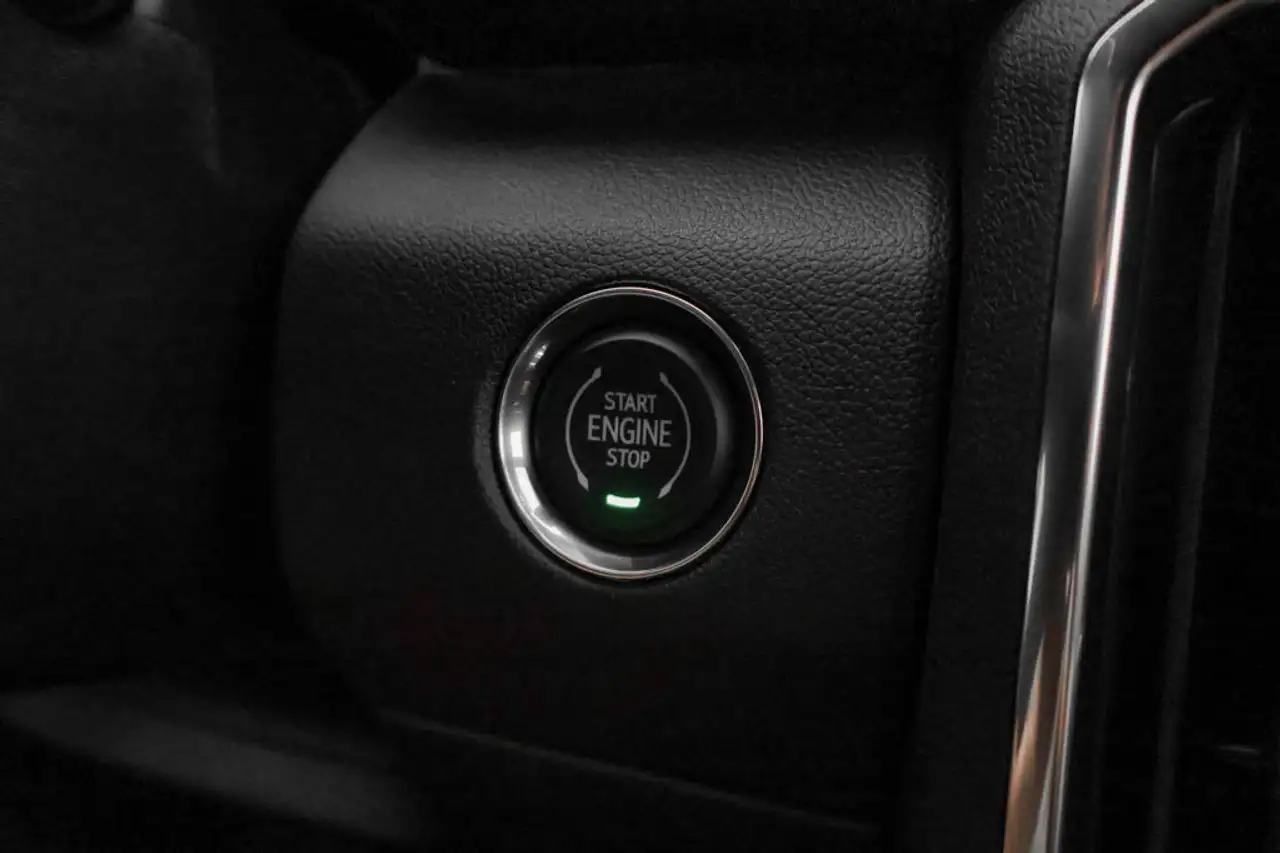 GMC Acadia снимка GMC Acadia