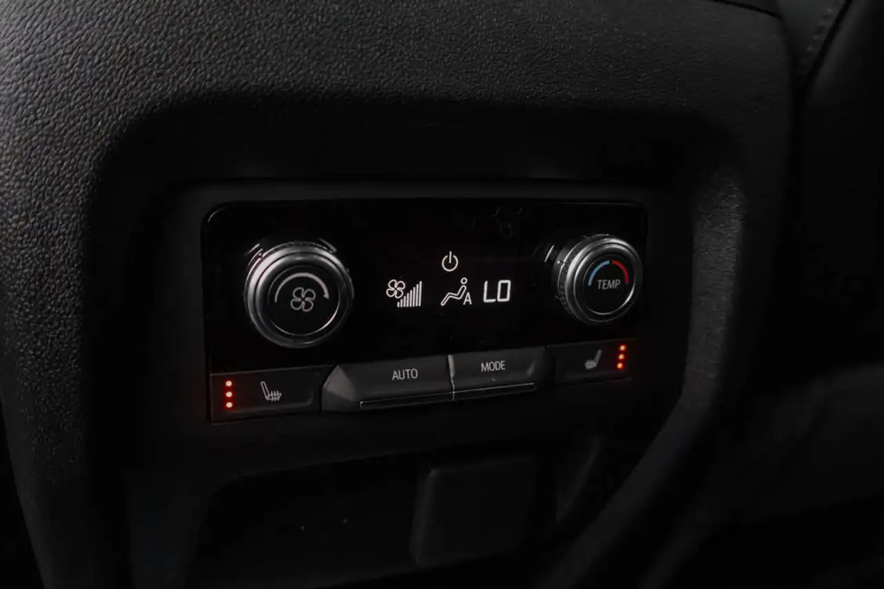 GMC Acadia снимка GMC Acadia