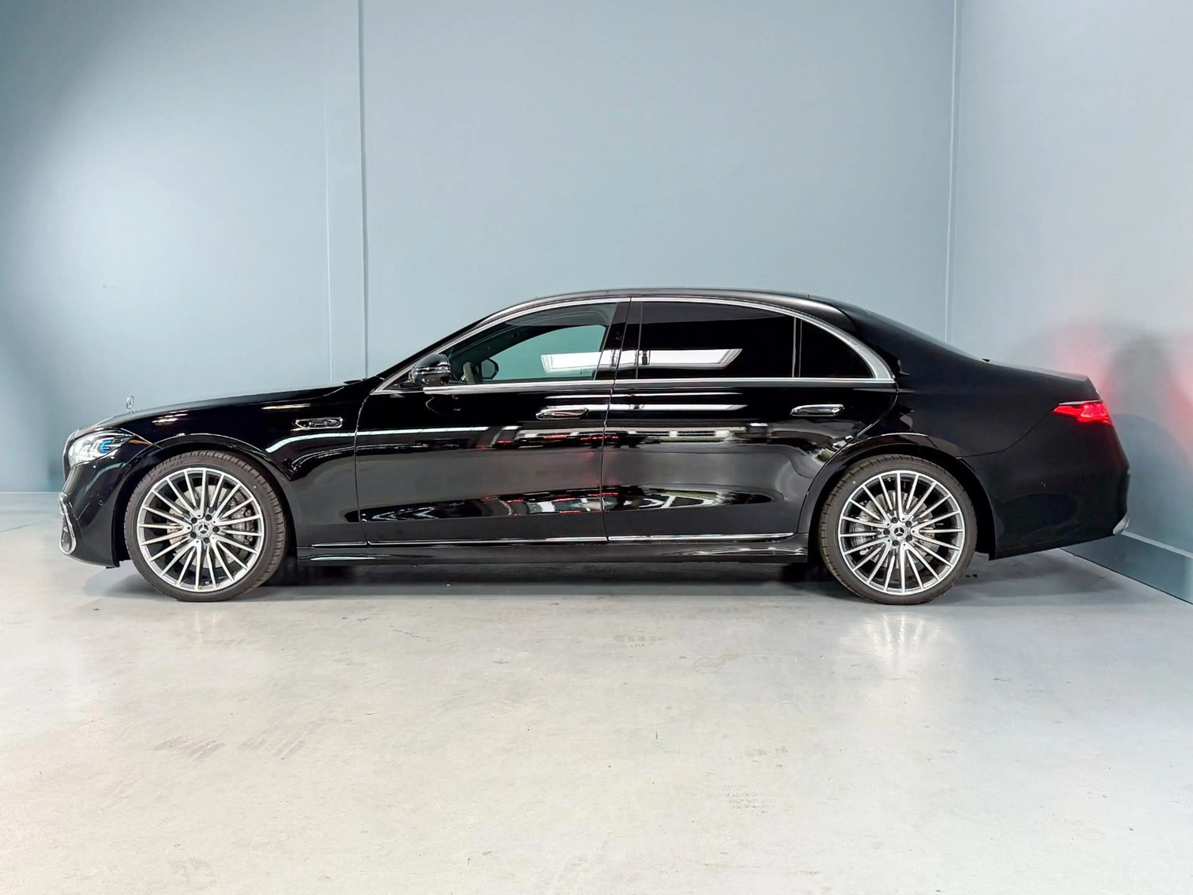 Mercedes-Benz S 450 d LONGVERSION*FACELIFT*MASSAGE*FOND*AMG