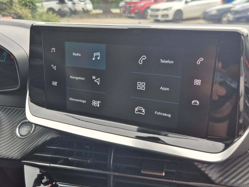 Peugeot e-2008 e-2008 Allure - 1. Hand/3D-Navi/Rückfahrkamera/Sitzheizung — photo 14