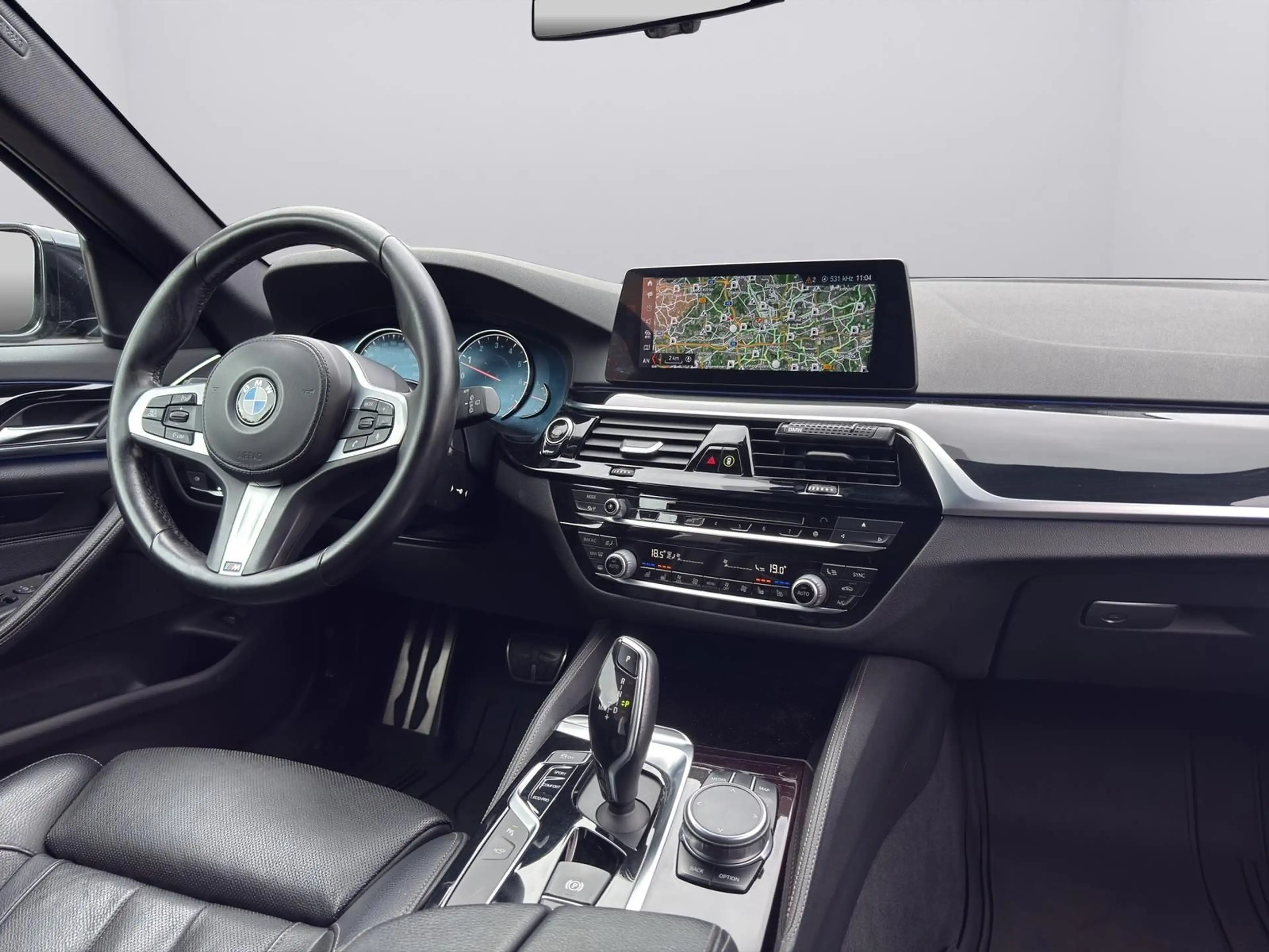 BMW 540 i xDrive M Sport |HUD|NAVI|AHK|KAM|LM — photo 13