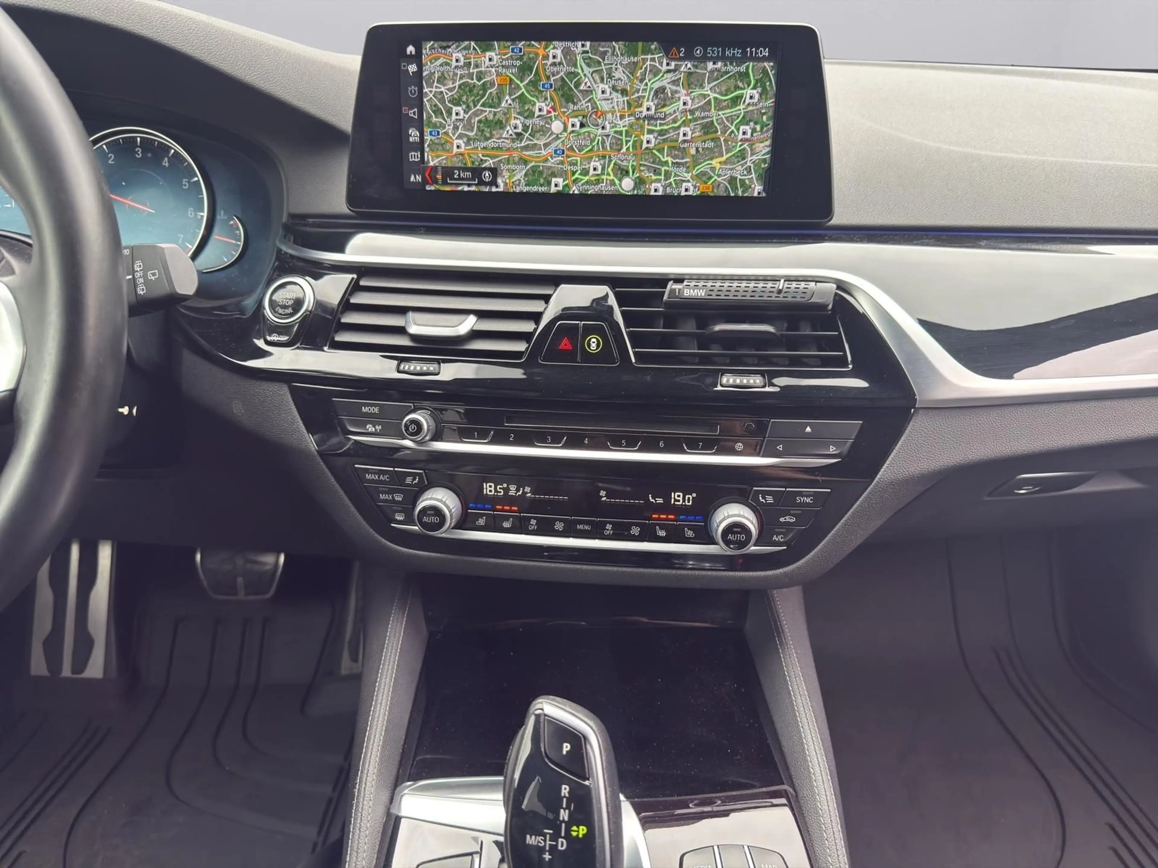 BMW 540 i xDrive M Sport |HUD|NAVI|AHK|KAM|LM — photo 14