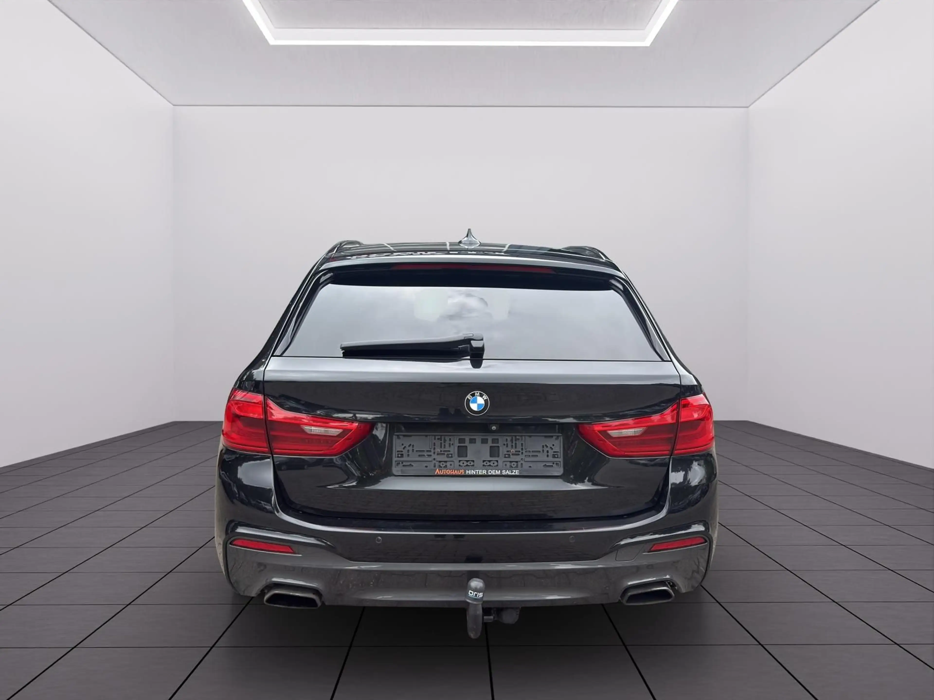 BMW 540 i xDrive M Sport |HUD|NAVI|AHK|KAM|LM — photo 5