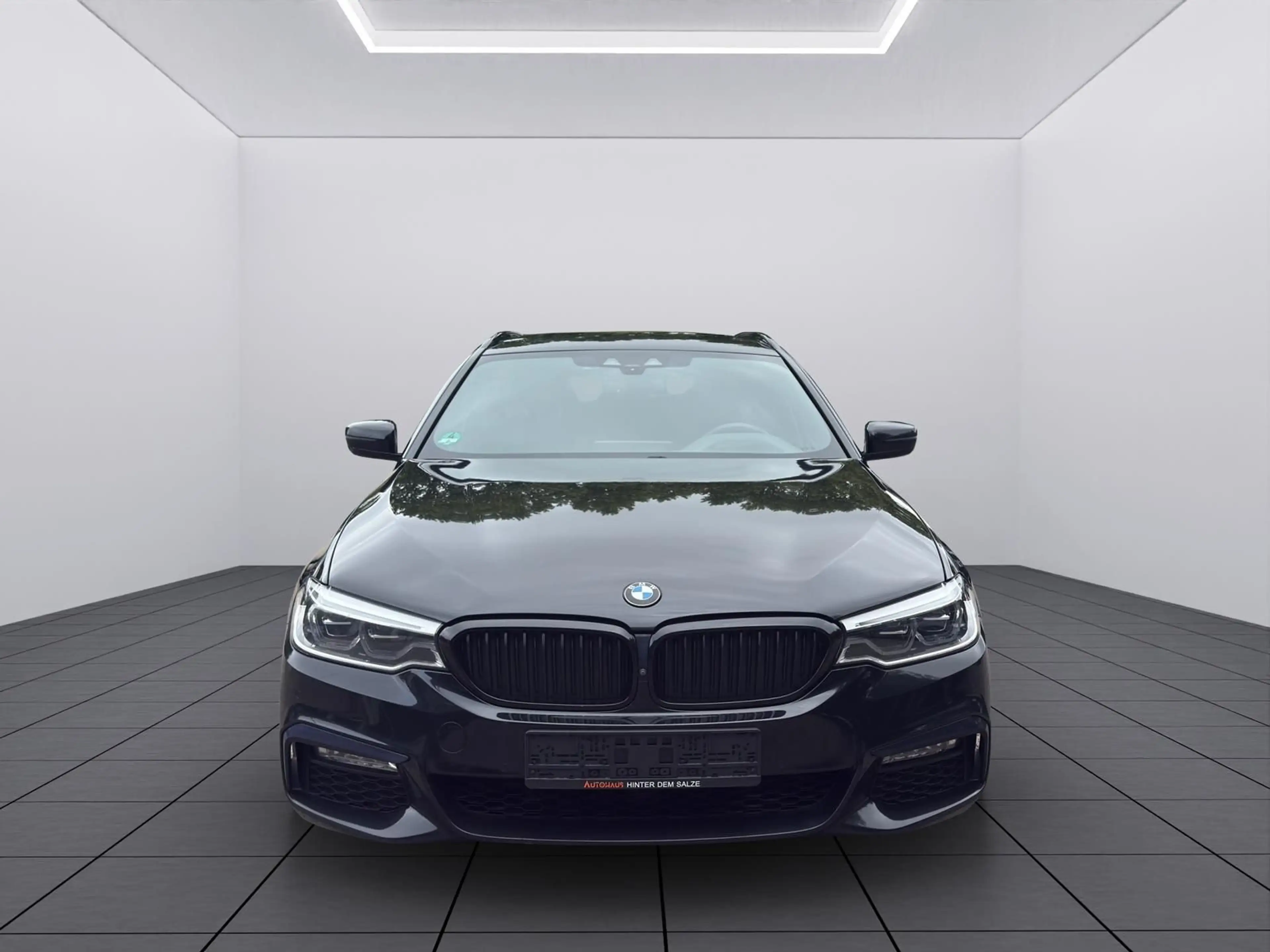 BMW 540 i xDrive M Sport |HUD|NAVI|AHK|KAM|LM — photo 9