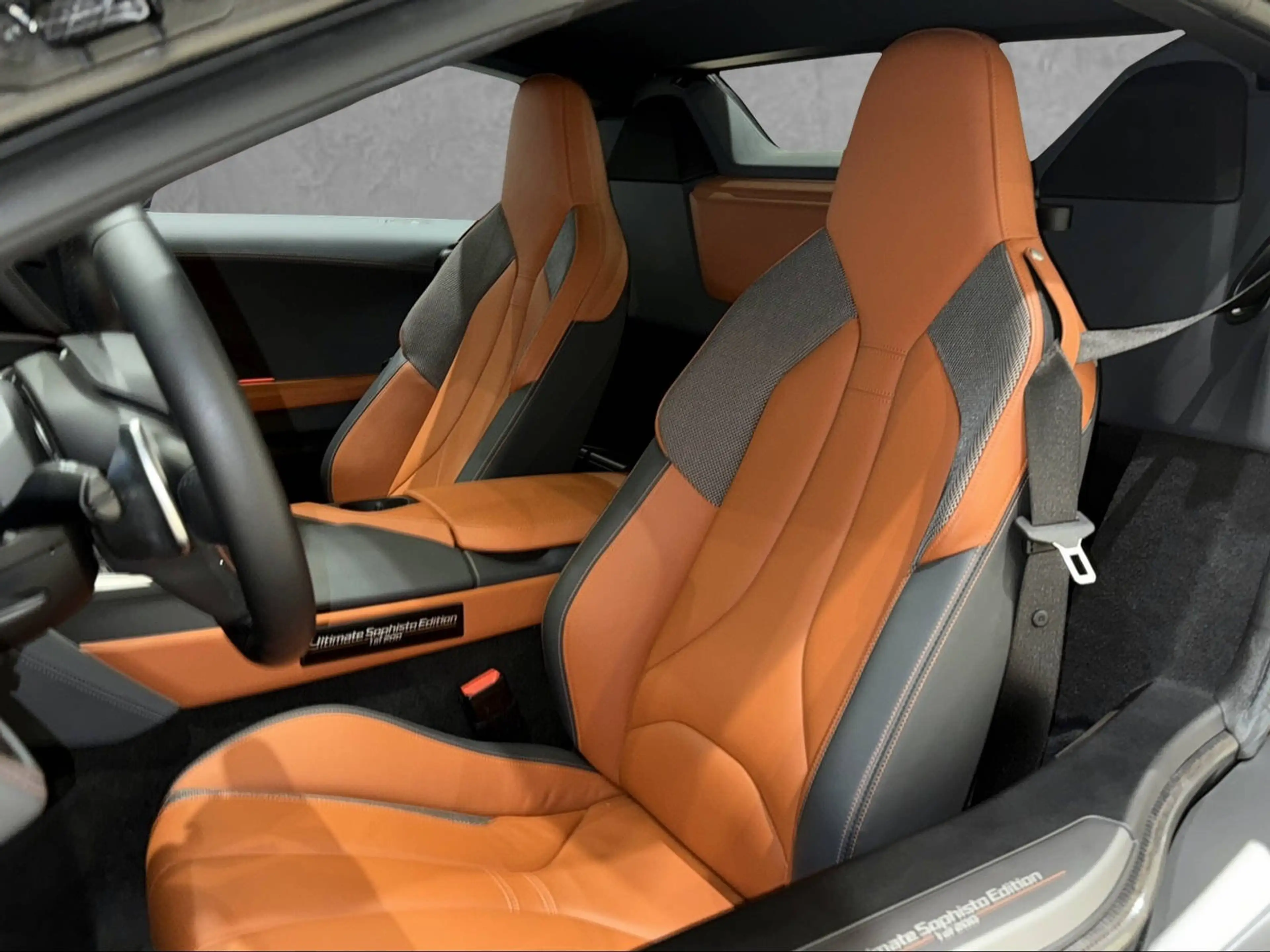 BMW i8 Roadster — photo 5