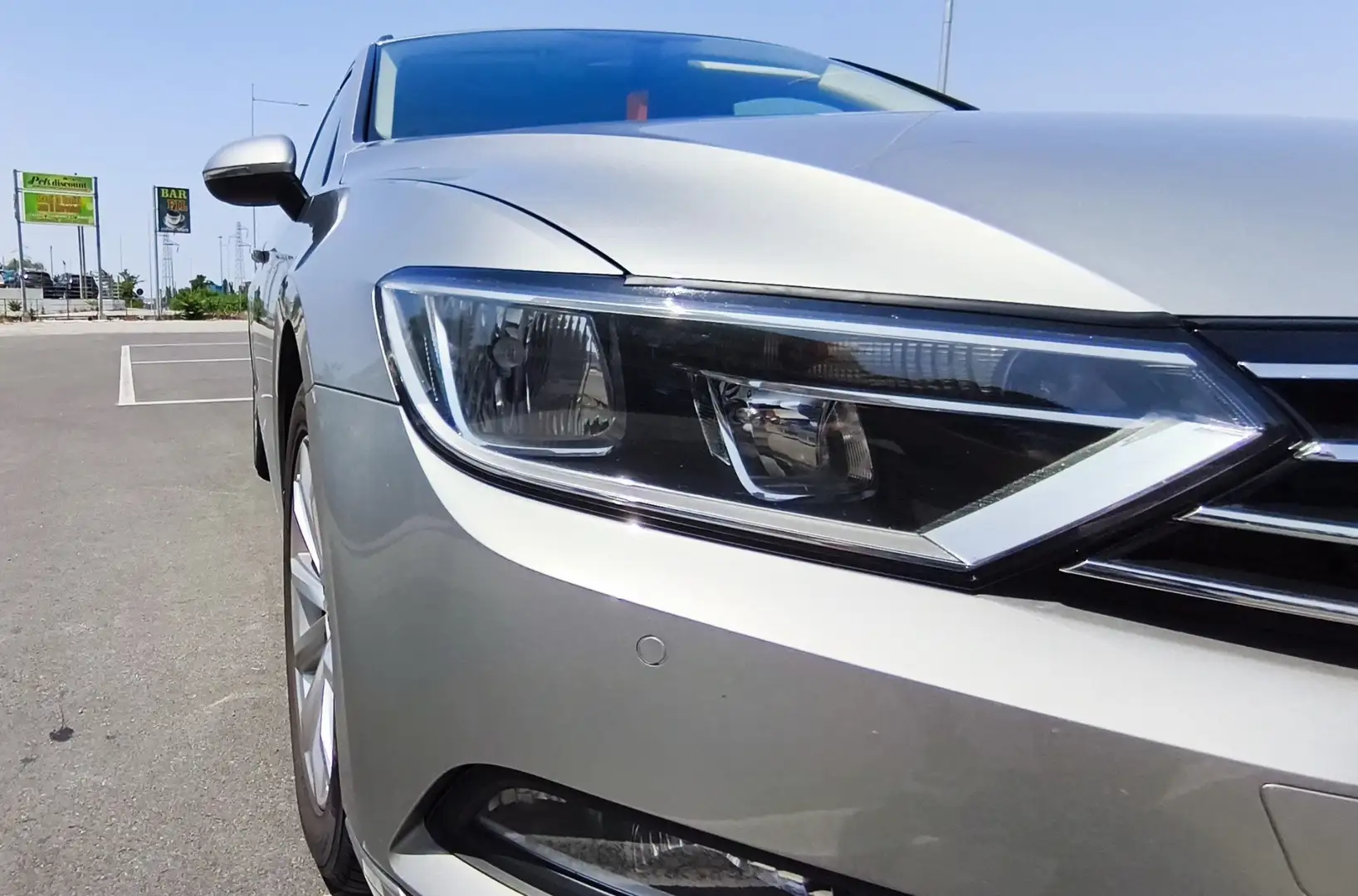 Volkswagen Passat 2.0 TDI (BlueMotion Technology) DSG Comfortline Argento - 2