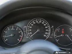 Mazda 3 снимка Mazda 3