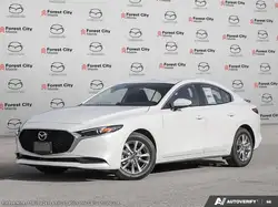 Mazda 3 снимка Mazda 3