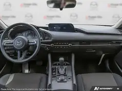 Mazda 3 снимка Mazda 3