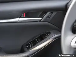 Mazda 3 снимка Mazda 3