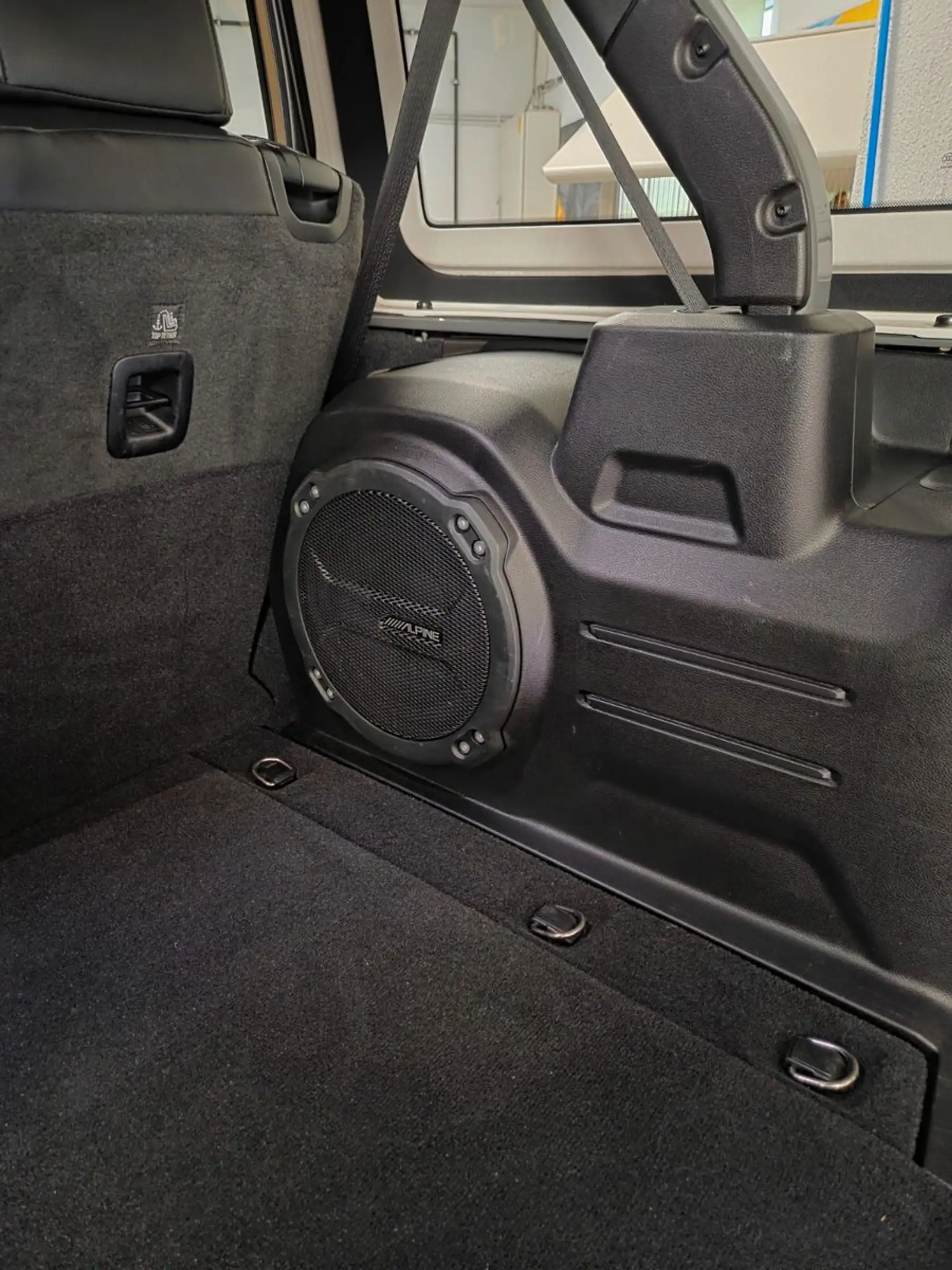 Jeep Wrangler 2.2 CRDi Unlimited Sahara Sonderlack — photo 13