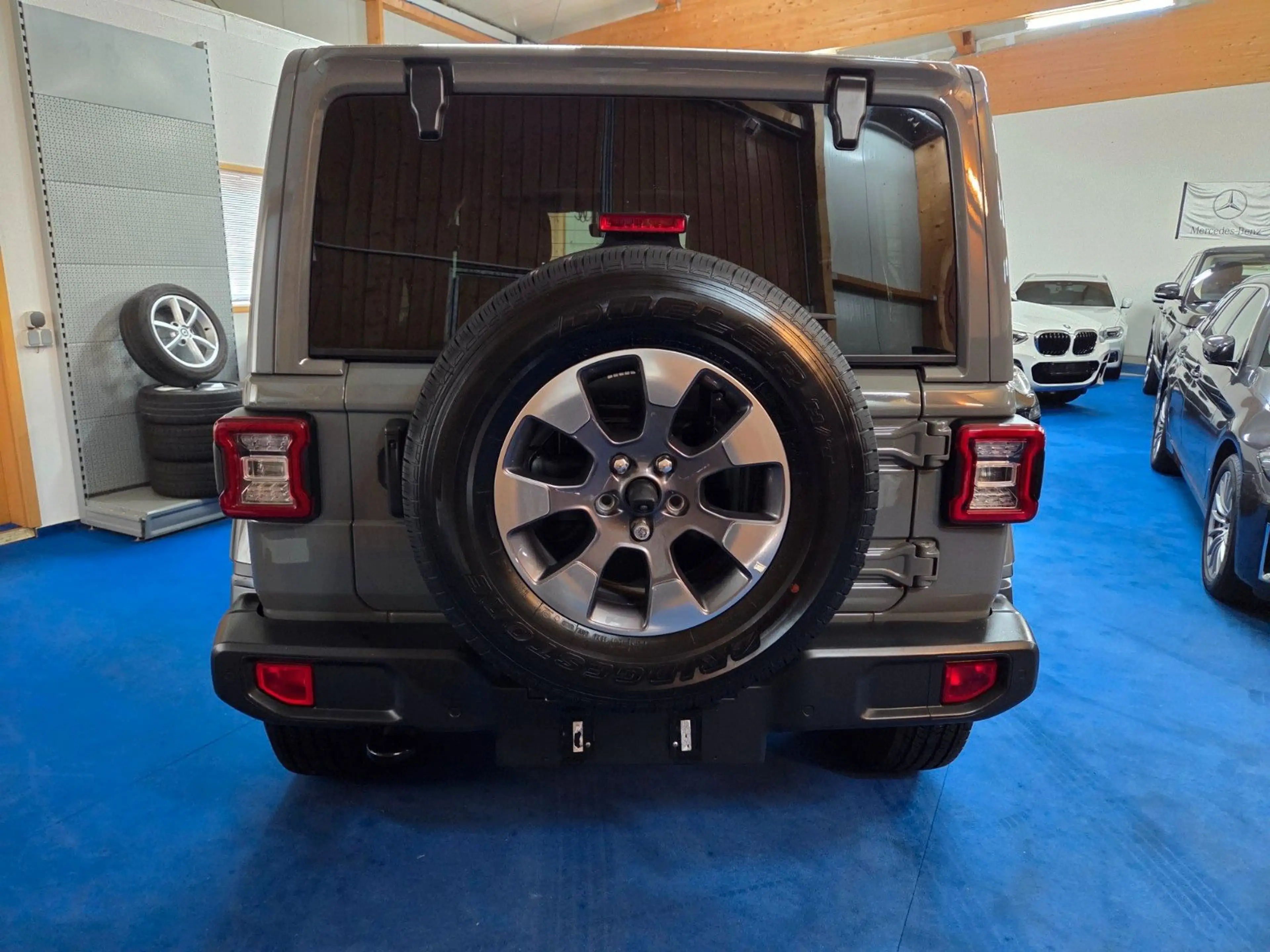 Jeep Wrangler 2.2 CRDi Unlimited Sahara Sonderlack — photo 16