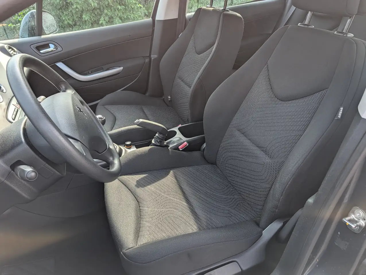 Peugeot 308 308 — photo 11