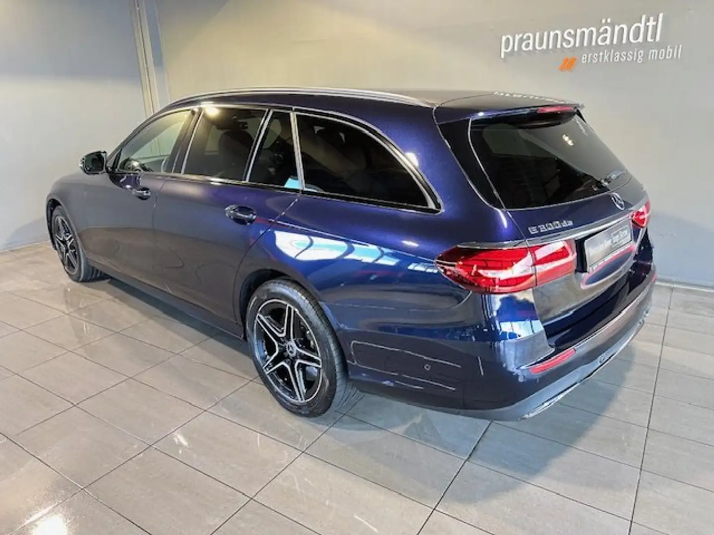 Mercedes-Benz E 300 de 4M T AMG Night Sound/Distr+/MBUX/HeadUp Blau - 2