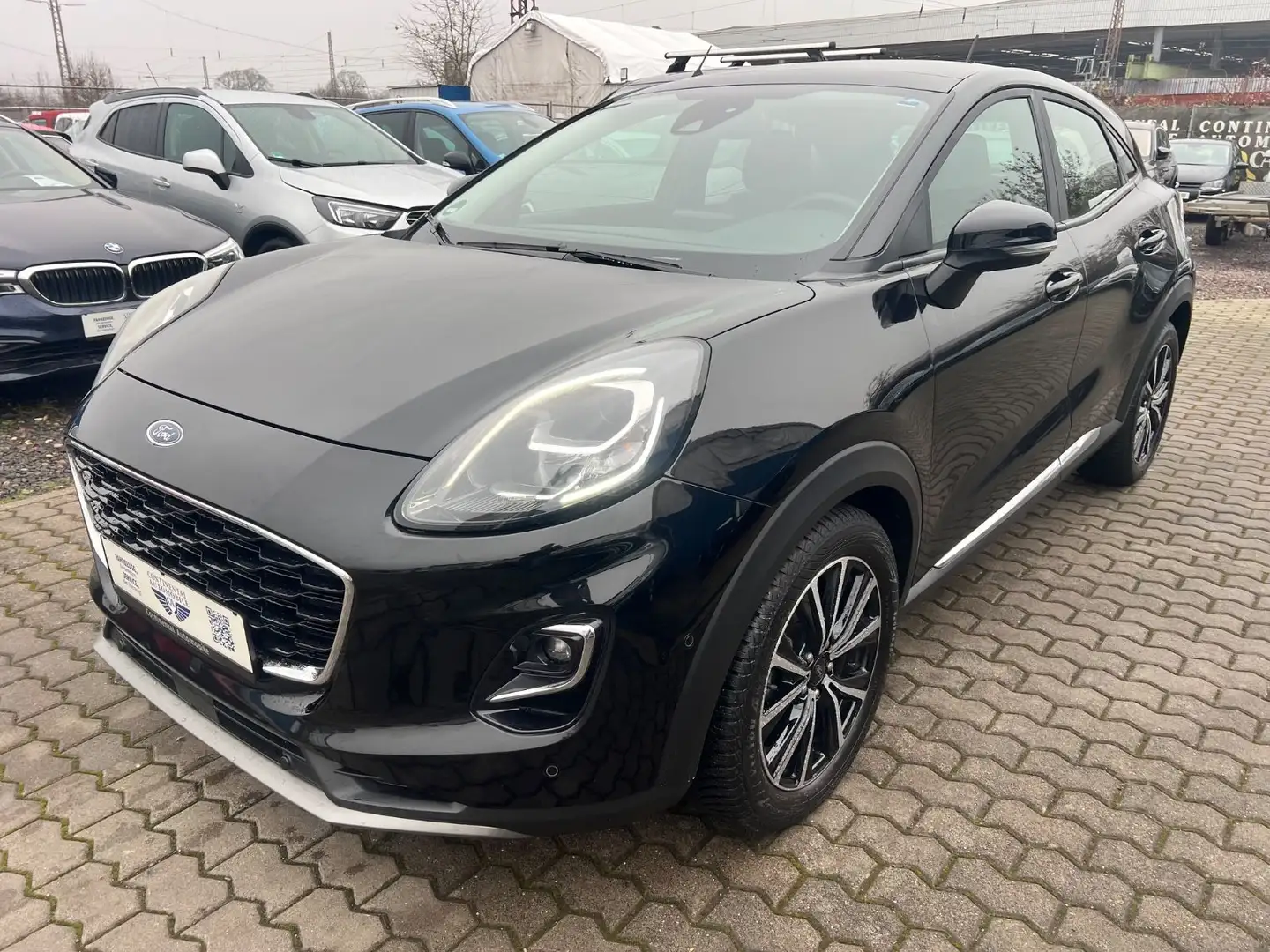 Ford Puma Titanium SHZ,PANO,LED,NAVI,TÜV NEU Noir - 1