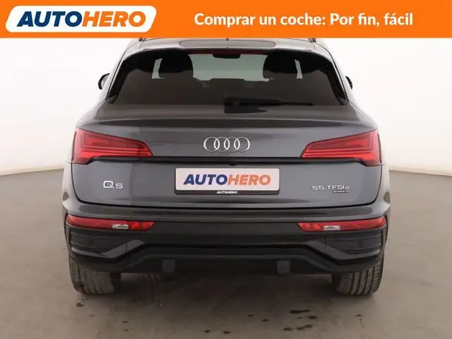 Audi Q5 view 5