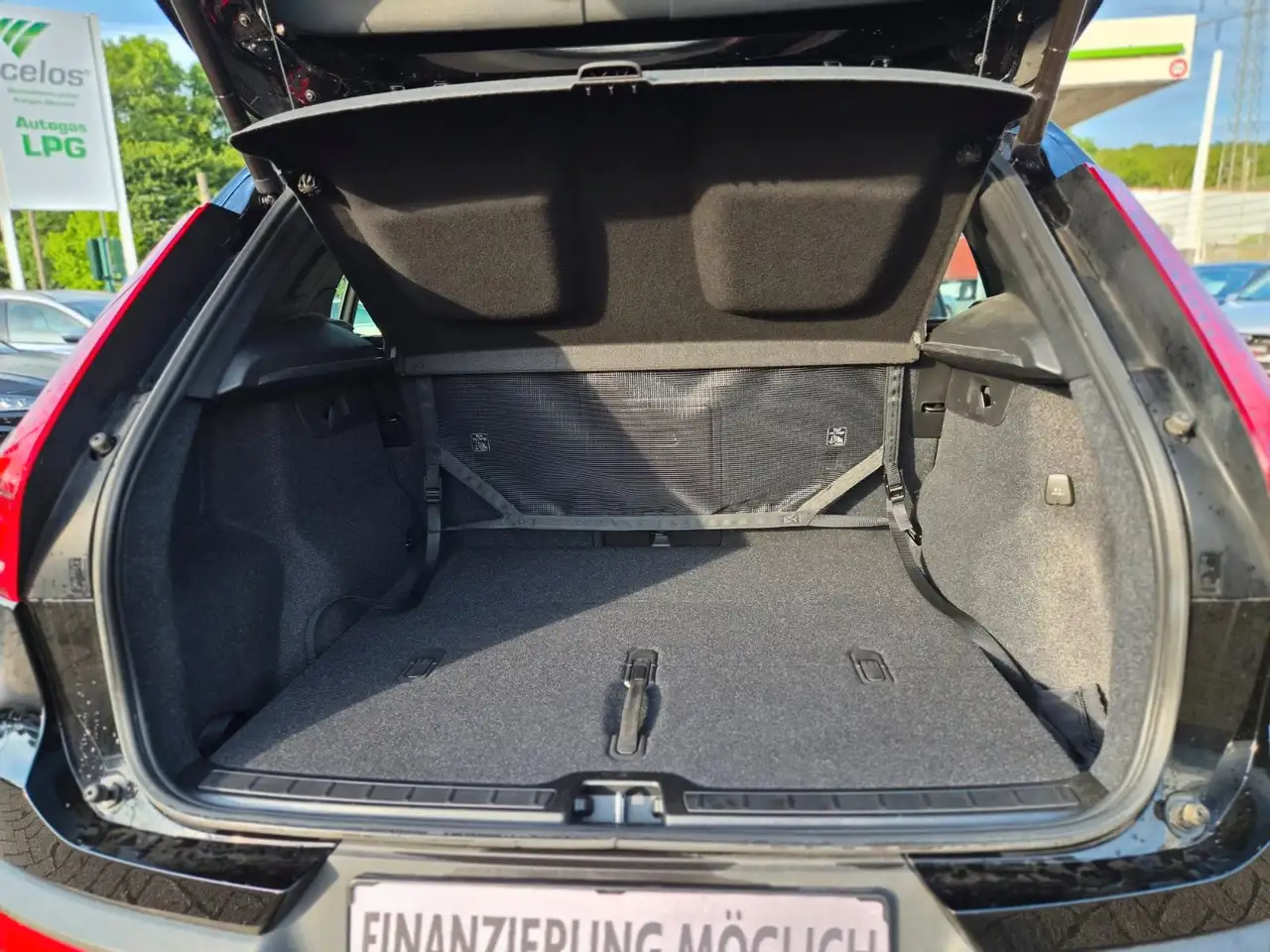 Volvo XC40 Core 2WD/Navi/Kamera/LEDs/Garantie/1.Hand, миниатюра 30