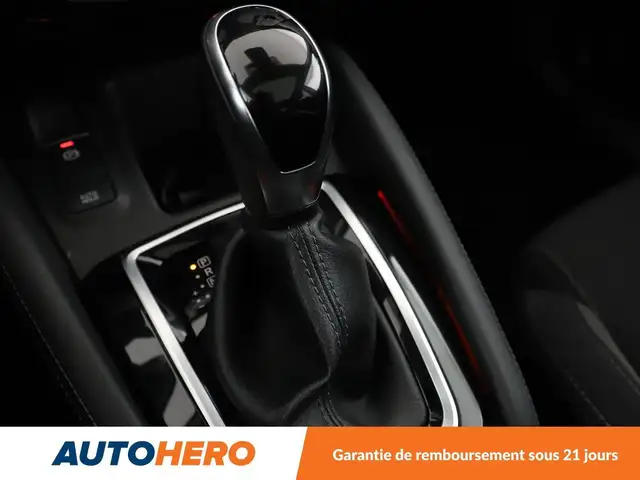 Nissan Qashqai view 25