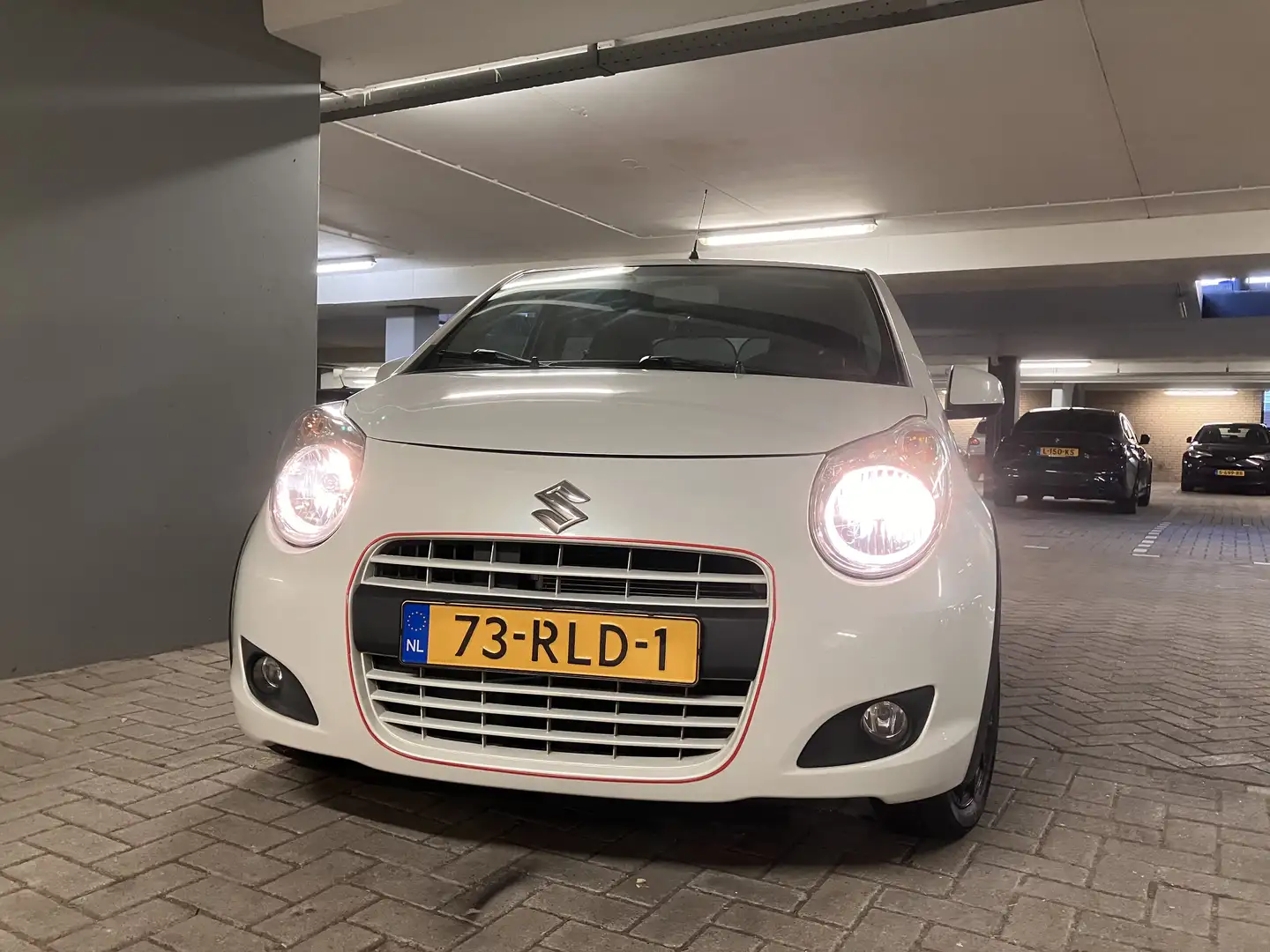 Suzuki Alto 1.0 Basic Exclusive - 1