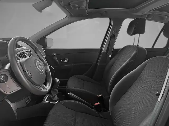 Renault Clio view 7
