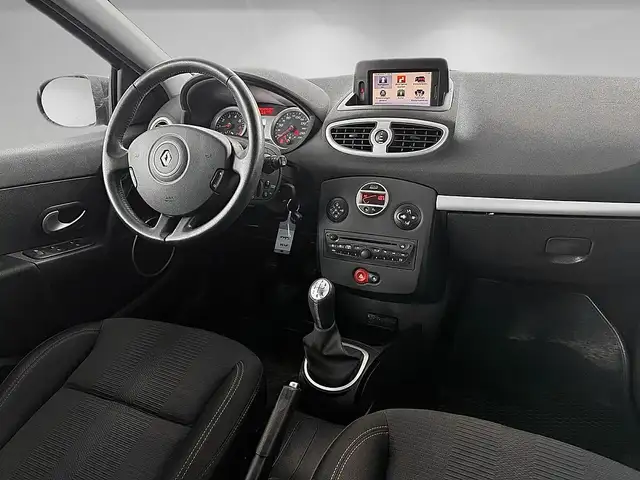 Renault Clio view 10