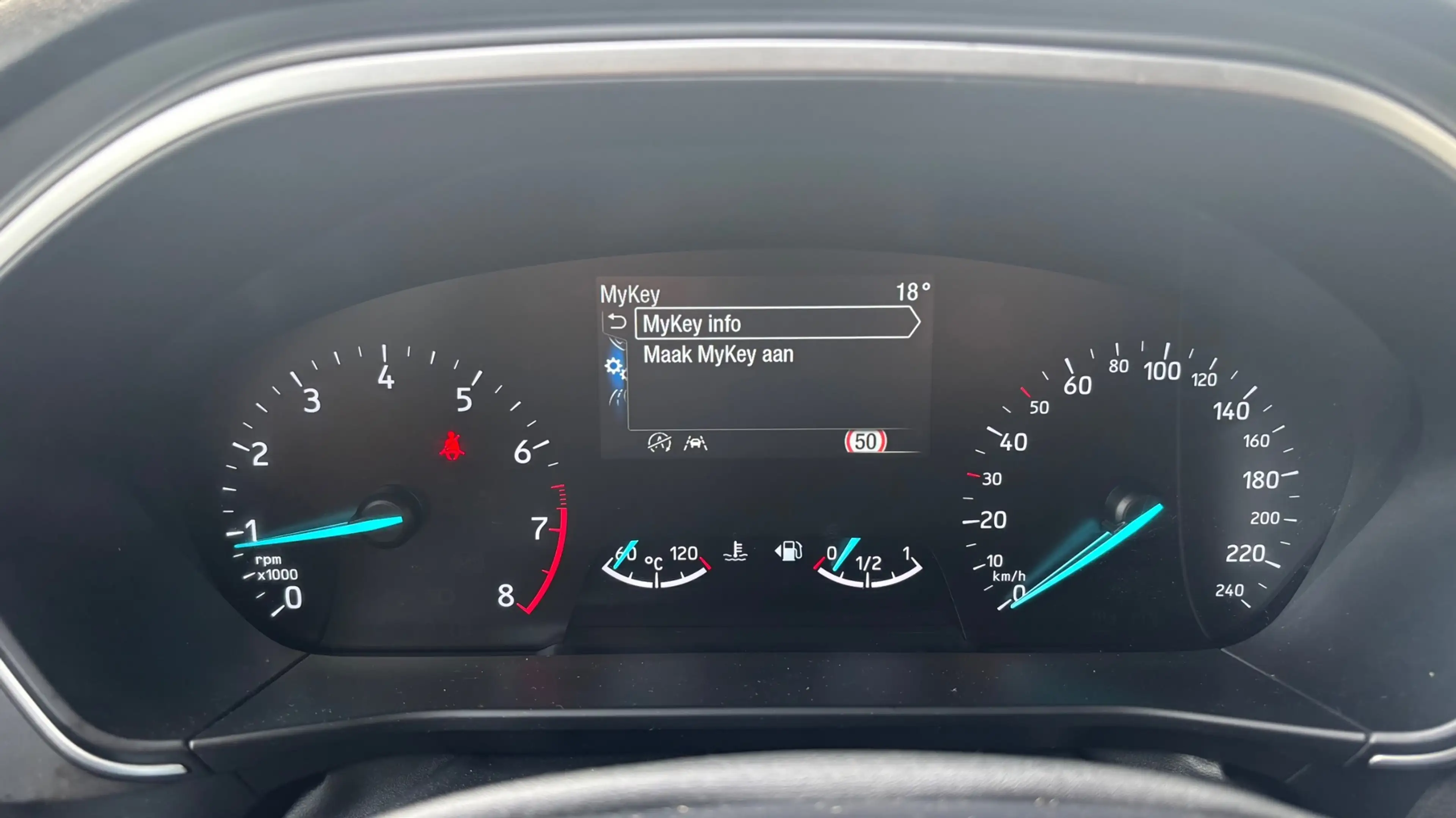 Ford Focus Wagon 125pk Mild-Hybrid Titanium FULL LED | CARPLA — photo 24