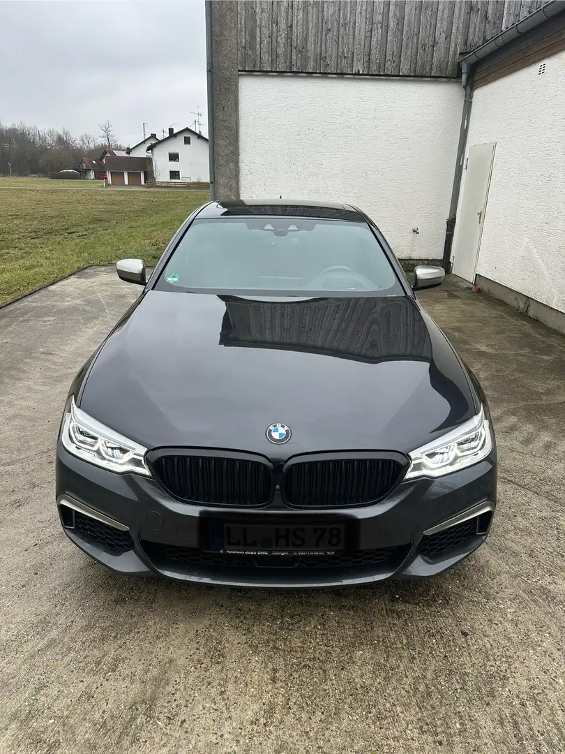 BMW M550 M550 i xDrive Grau - 1