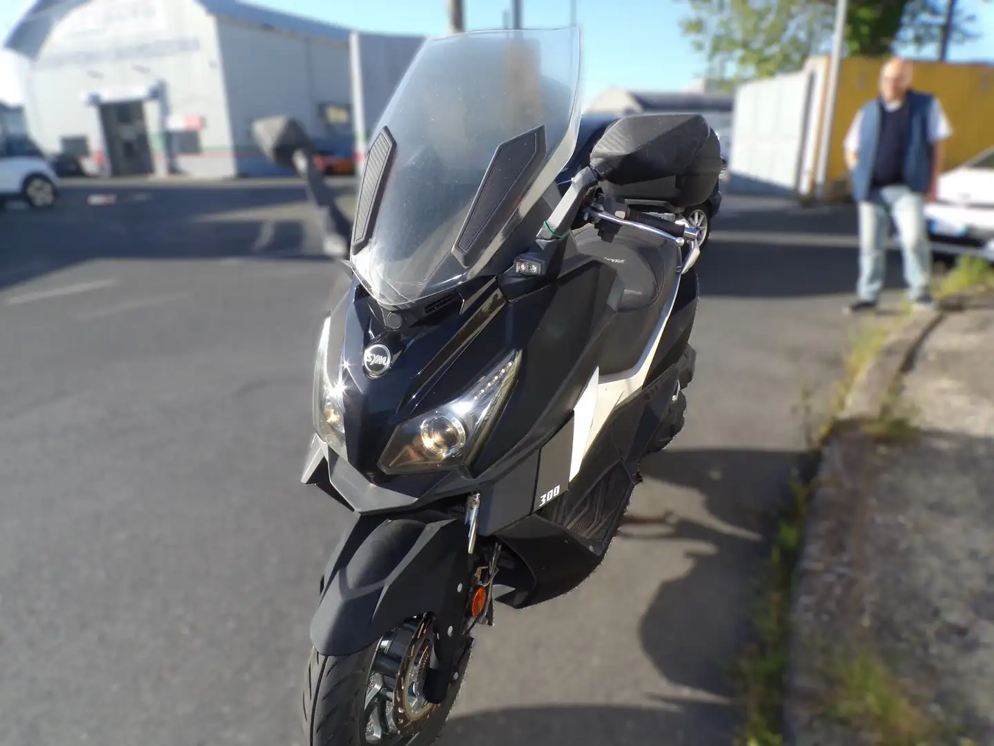 SYM Cruisym 300 POSSIBILE GARANZIA DI 12 MESI Schwarz - 2