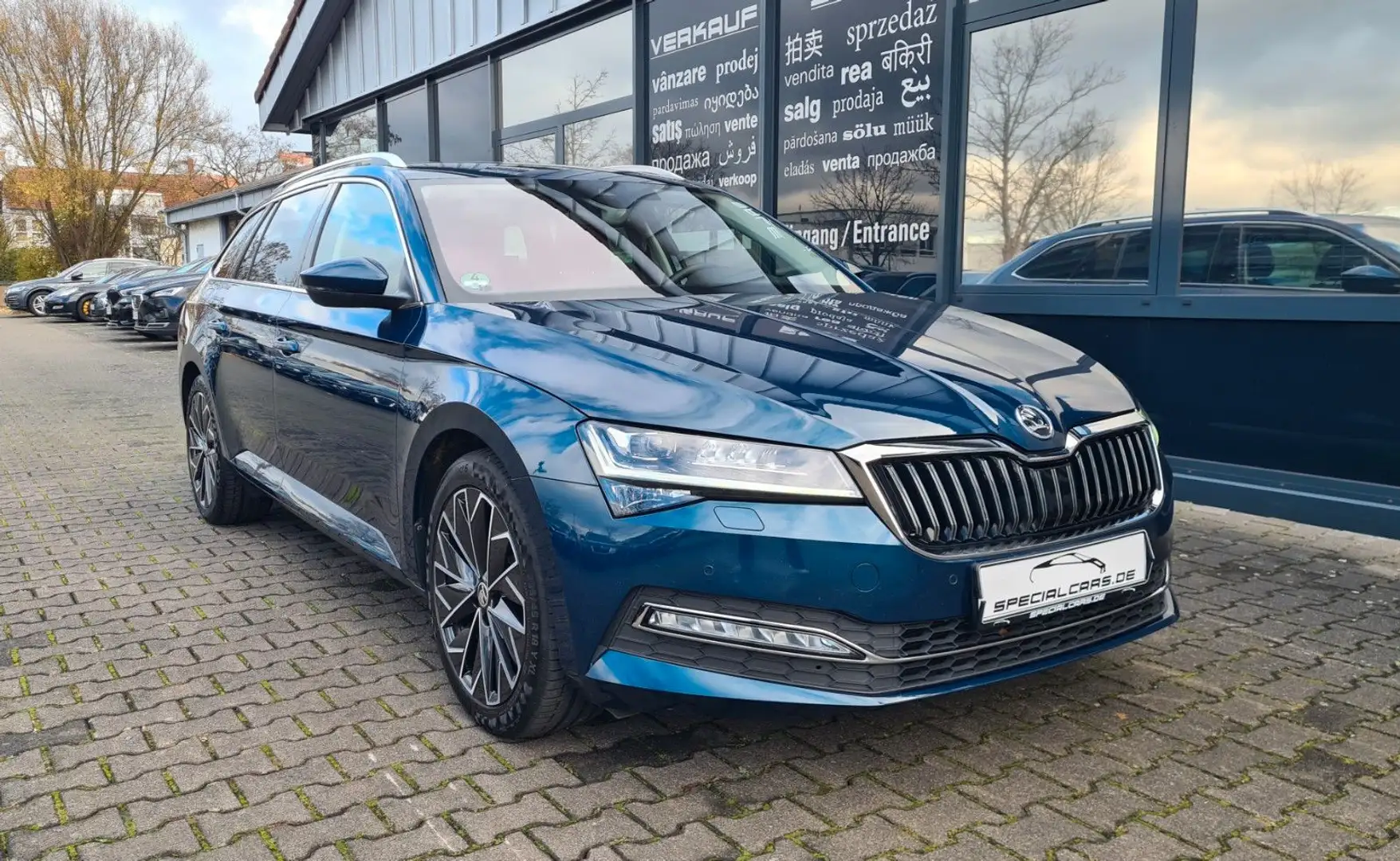 Skoda Superb Combi Style 1.5 TSi - NAVI - 18 ZOLL Blau - 1