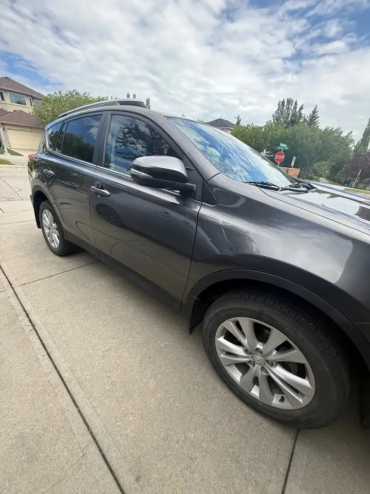 Toyota RAV 4 photo Toyota RAV 4