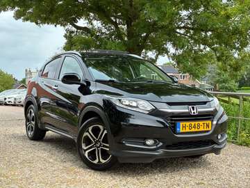 1.5 i-VTEC Executive | Pano/schuifdak + Xenon/LED