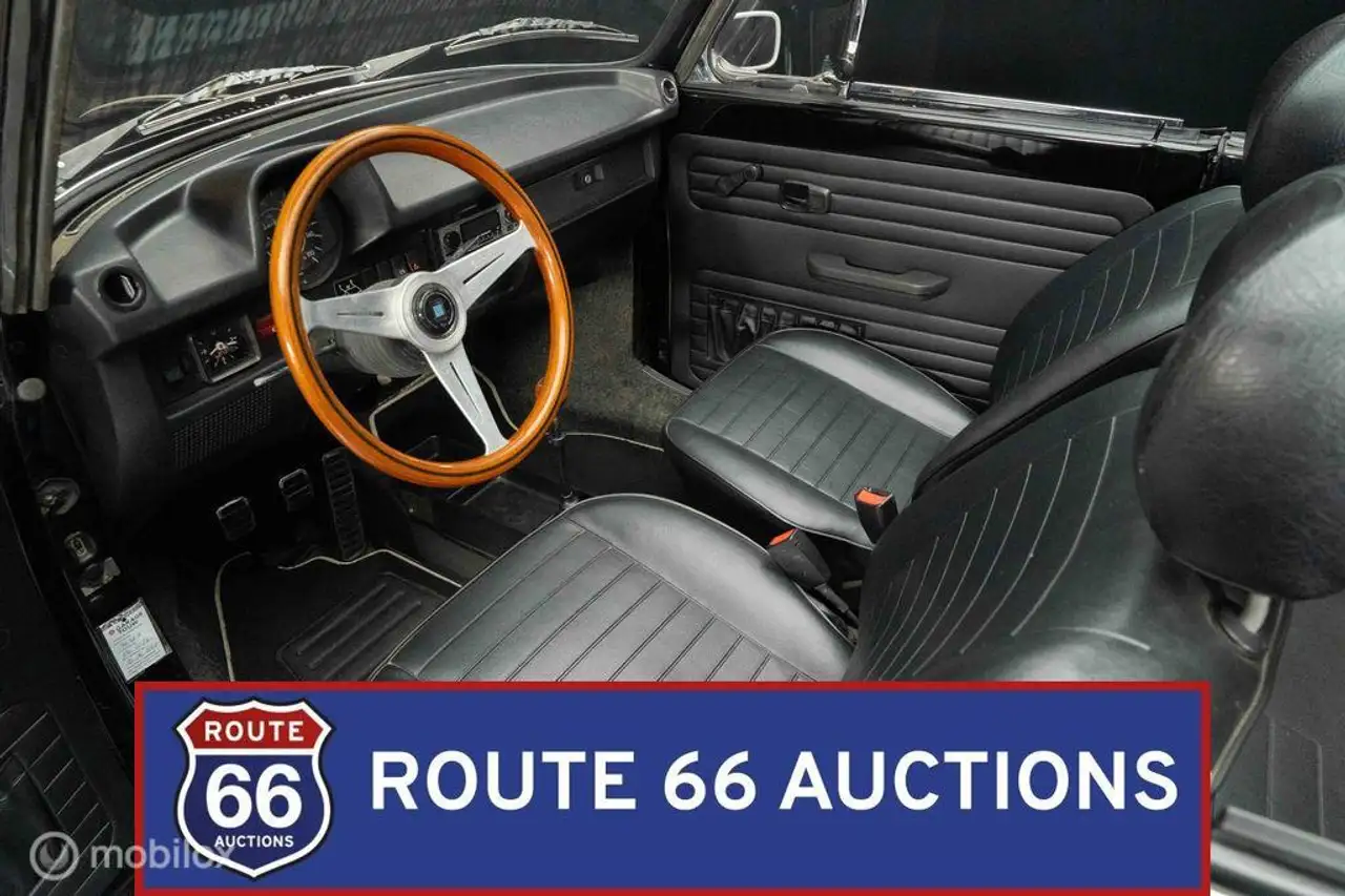 Volkswagen Beetle Cabriolet | 1976 | Route 66 Auctions, foto 2