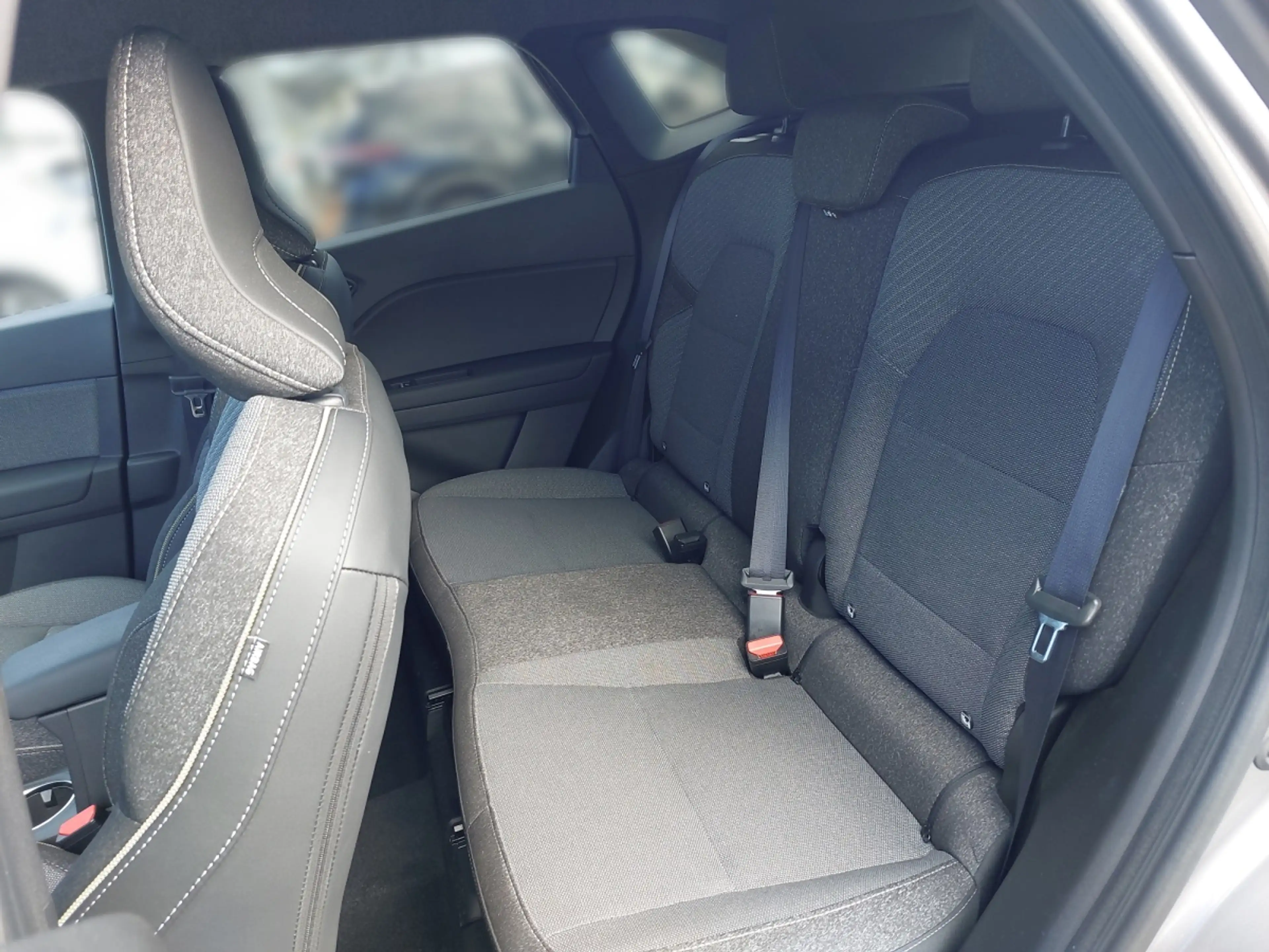 Renault Symbioz Techno Full Hybrid E-Tech 160 (MY25) — photo 11