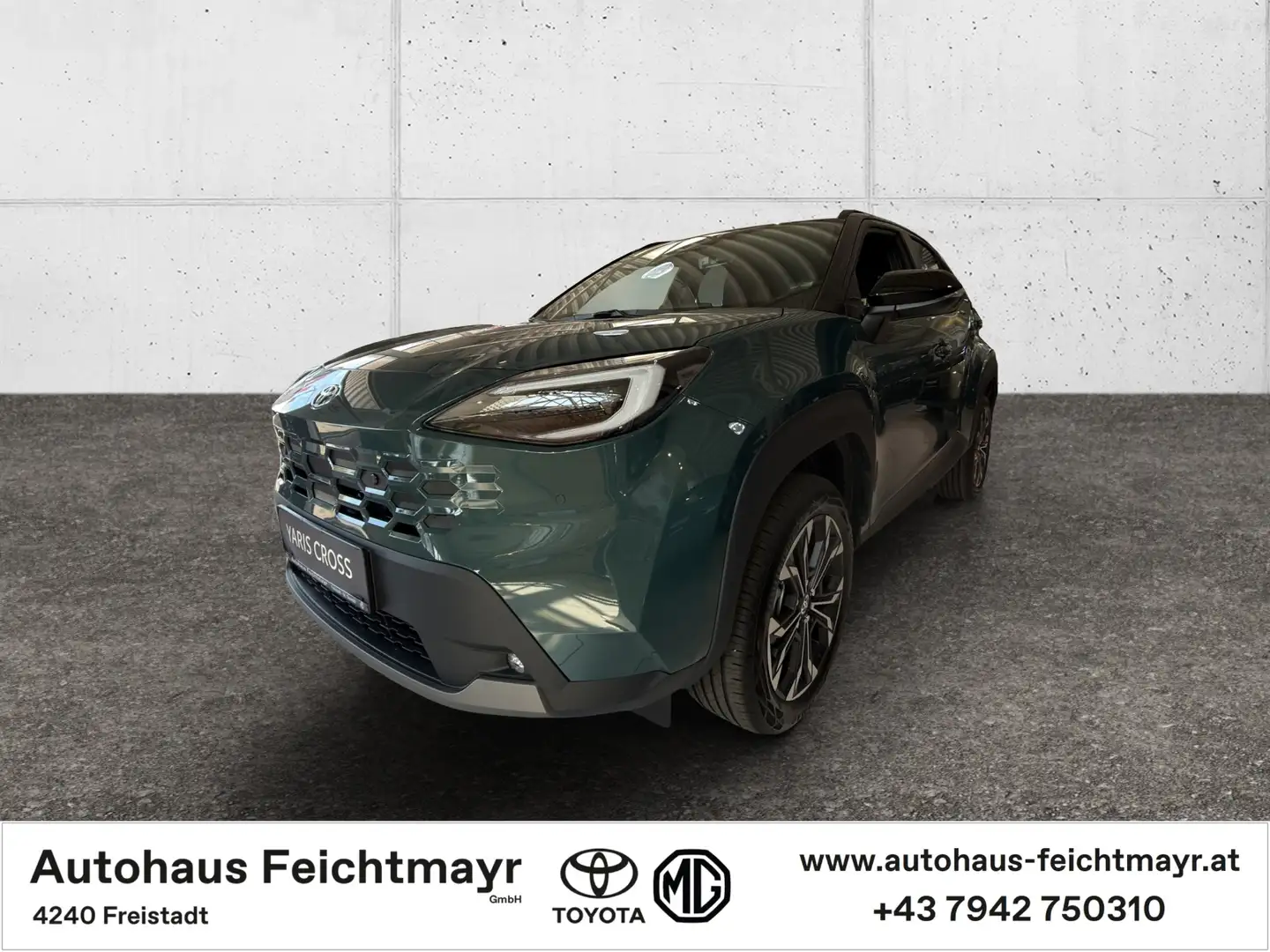 Toyota Yaris Cross HYBRID 2WD Teamplayer Technik Paket 5t. Grün - 1