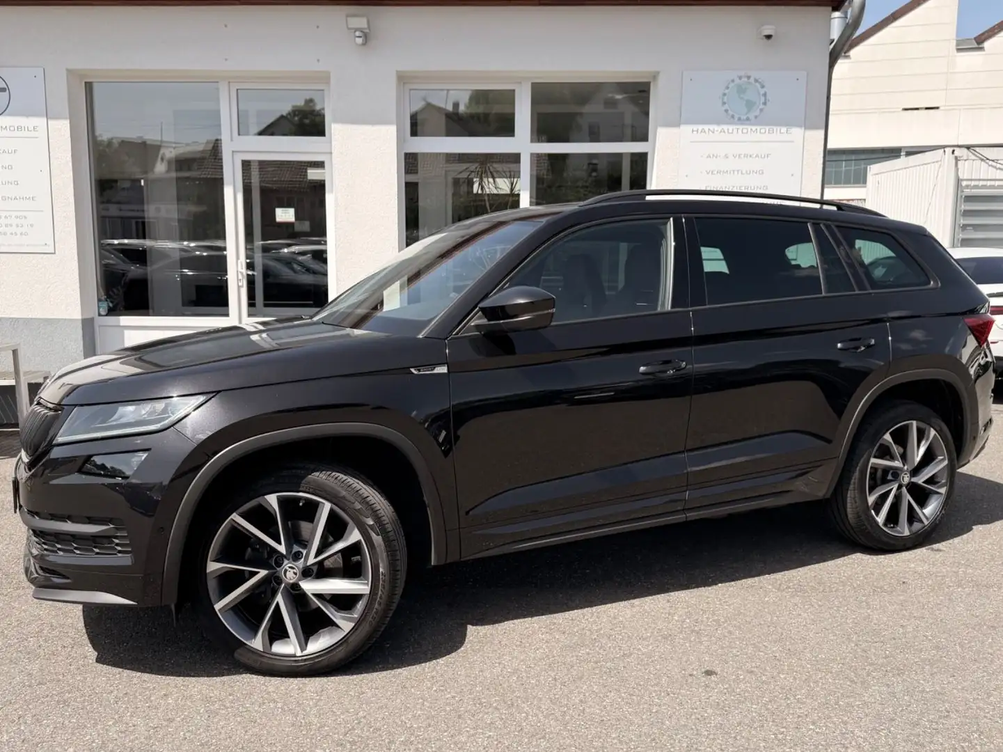 Skoda Kodiaq Sportline 4x4*Canton+360°+virtual+20-Zoll Noir - 1