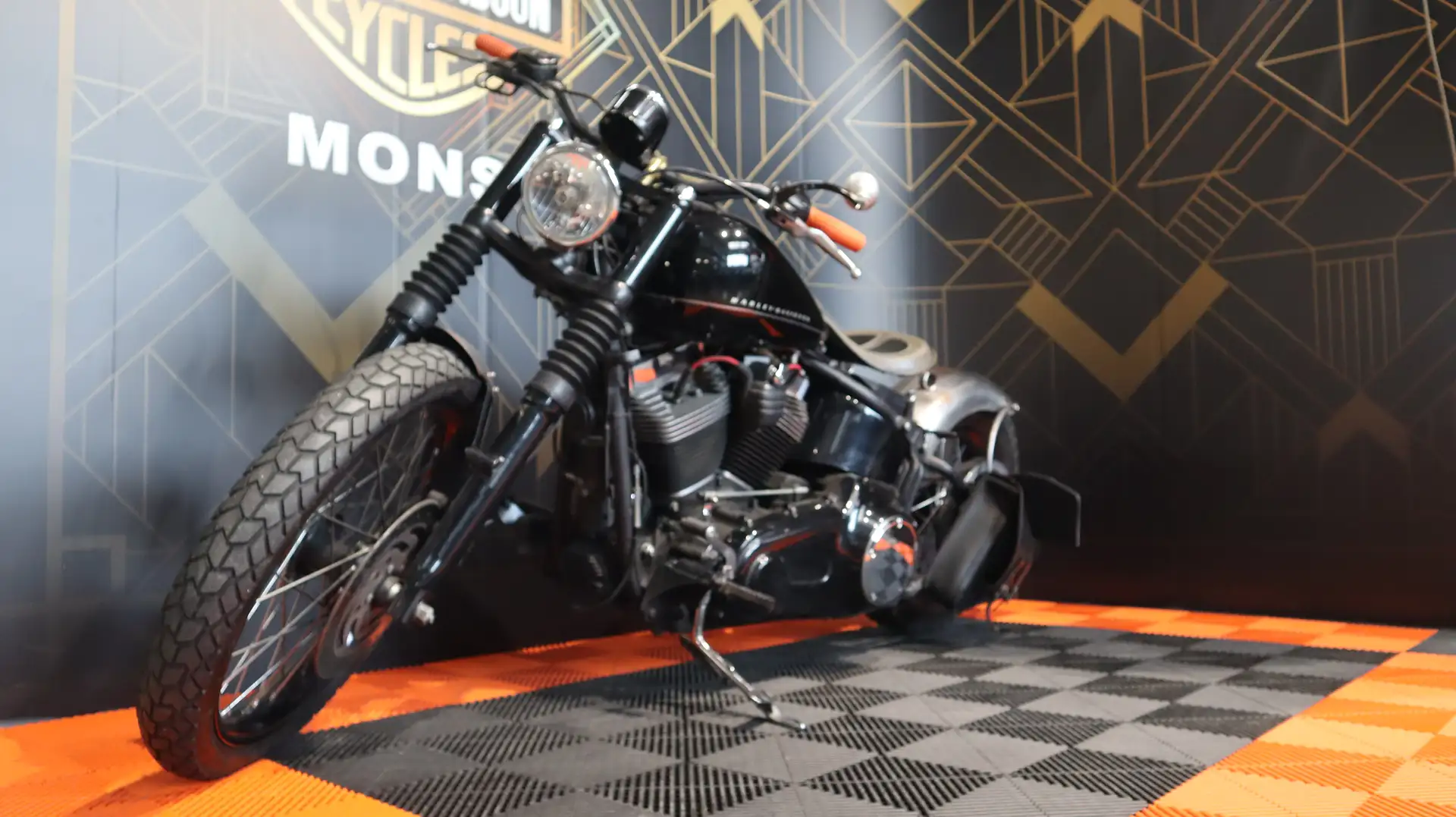 Harley-Davidson Softail Black Line Fekete - 1