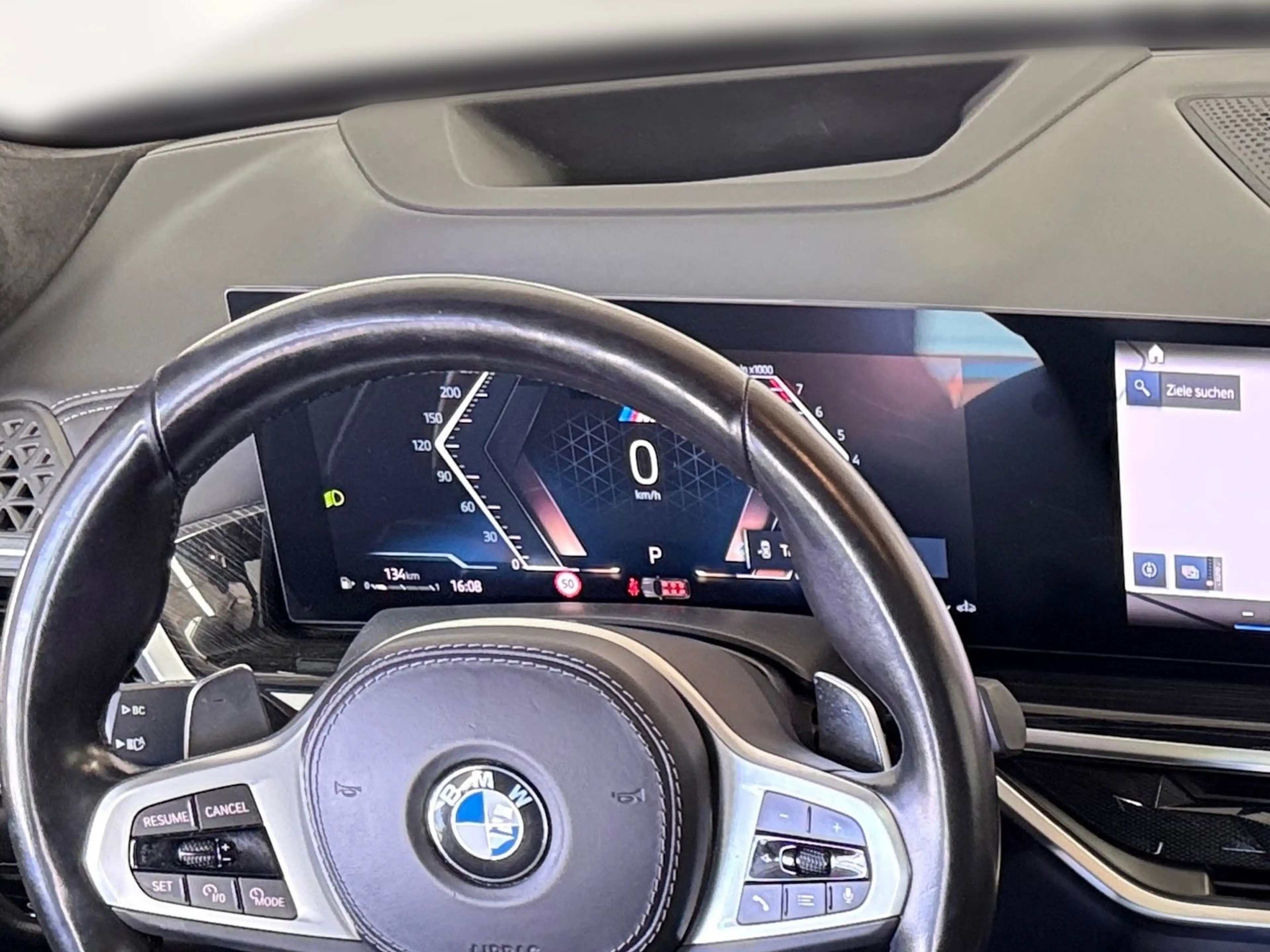 BMW X7 xDrive40i*M Sport Pro*LED*Navi*360*AHK*H&K*HUD — photo 15