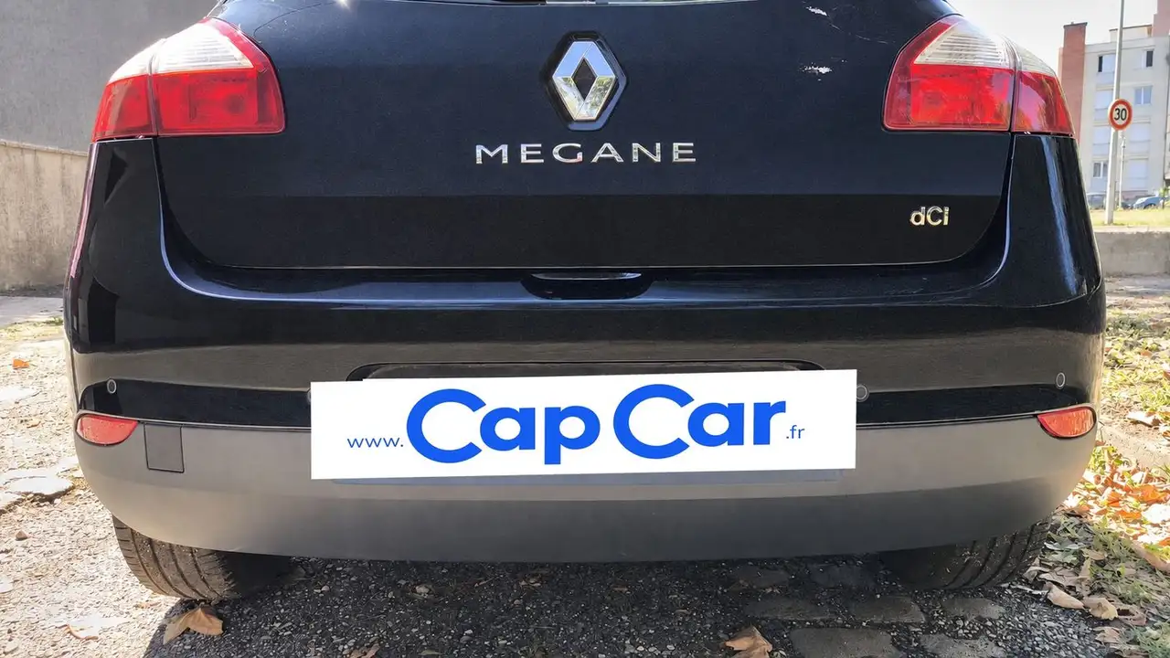 Renault Megane Berline — photo 21