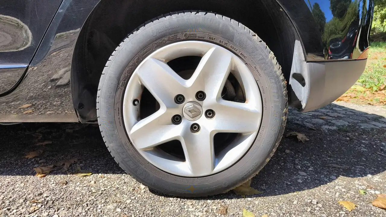 Renault Megane Berline — photo 19