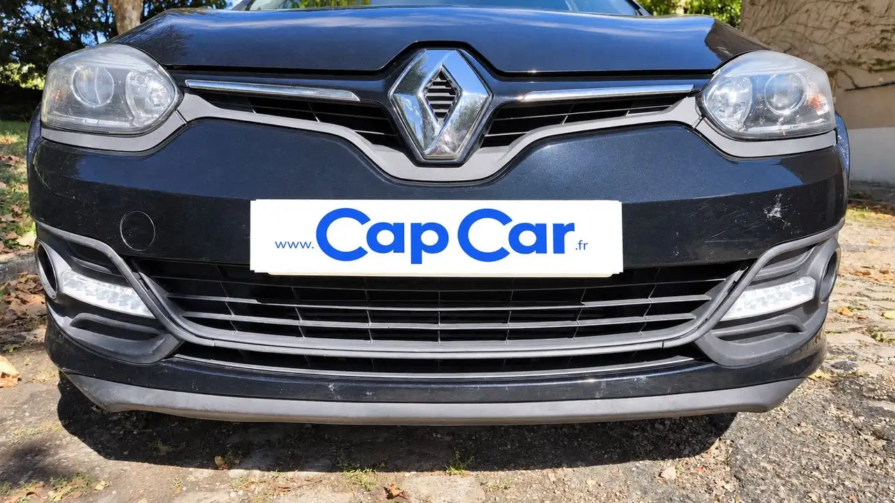 Renault Megane Berline — photo 20